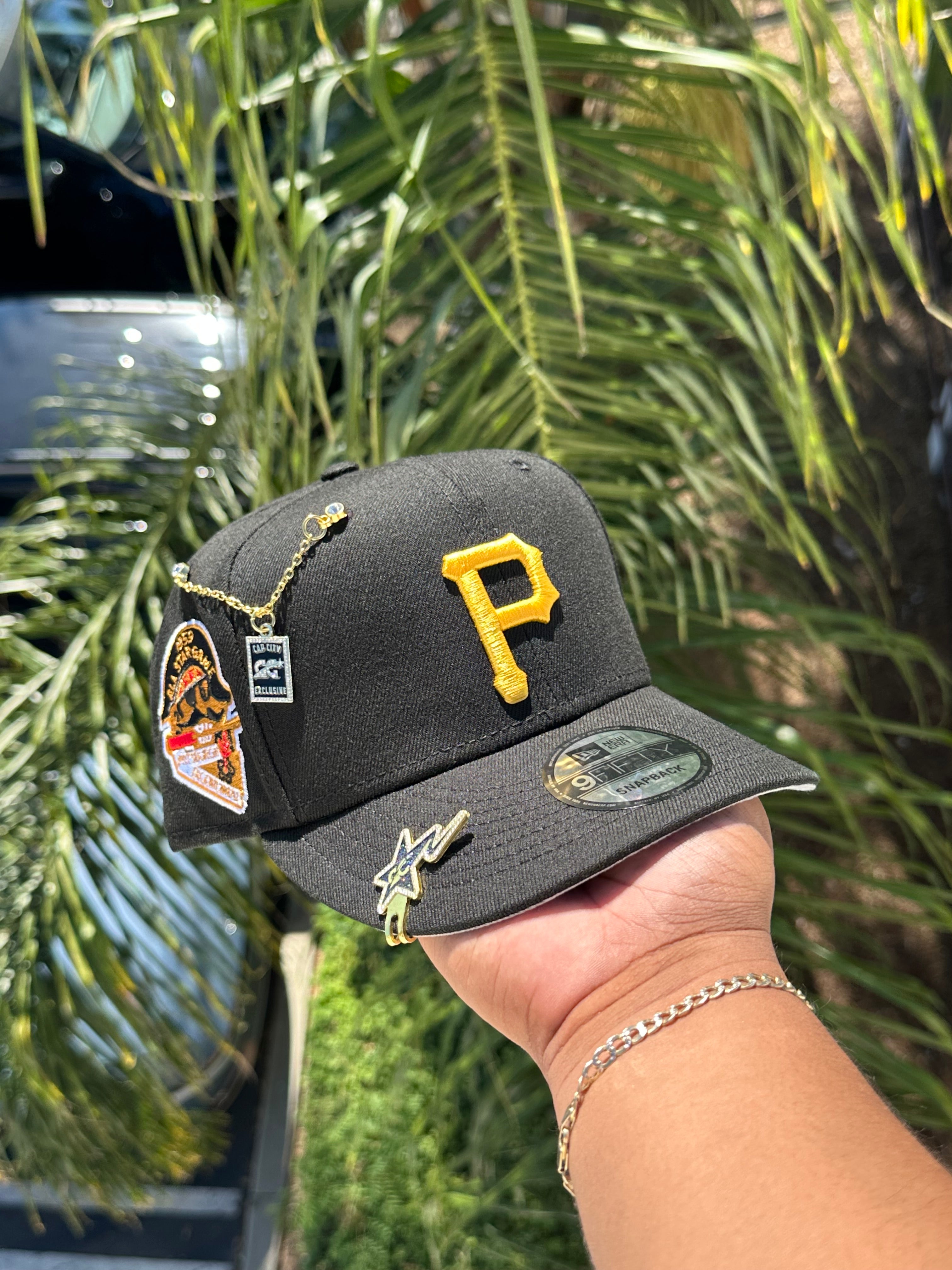 NEW ERA EXCLUSIVE 9FIFTY BLACK PITTSBURGH PIRATES SNAPBACK W/ 1959 ALL