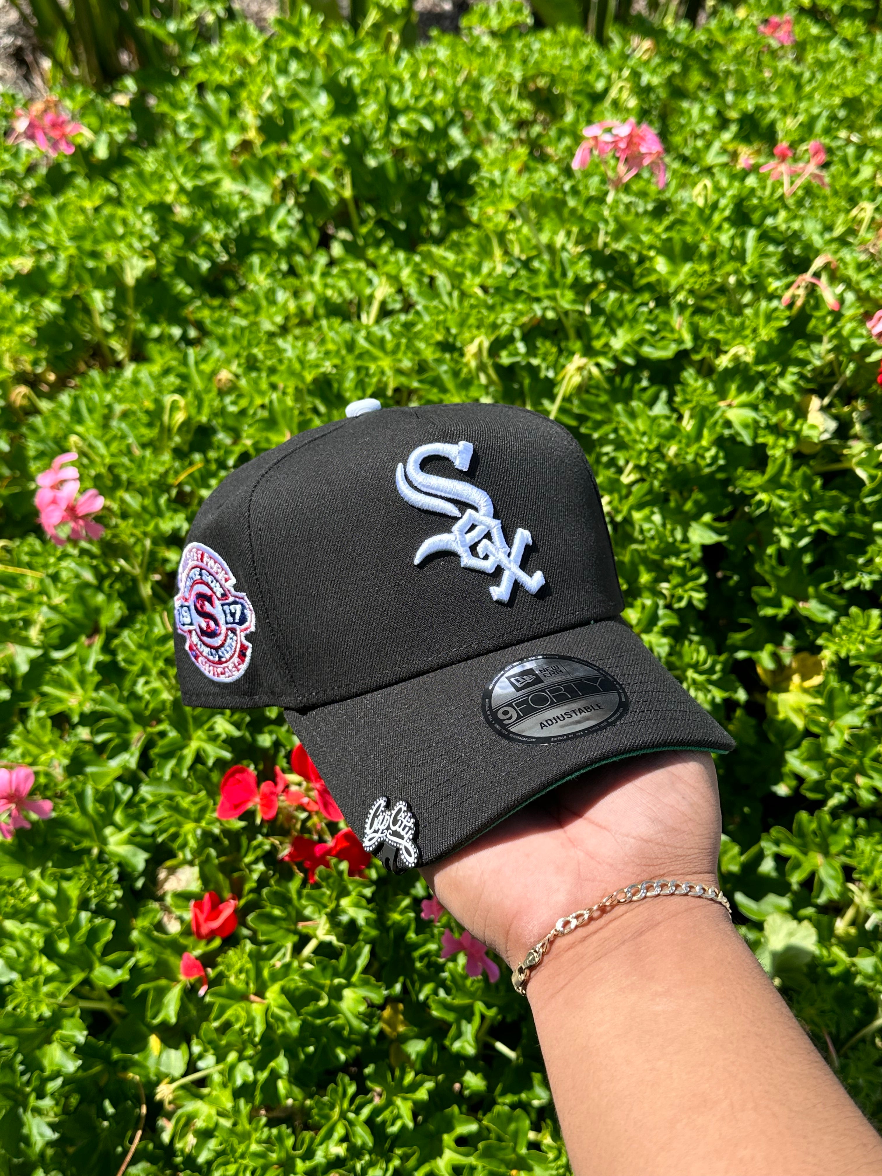 NEW ERA EXCLUSIVE 9FORTY A-FRAME BLACK CHICAGO WHITE SOX W/ 1917 WORLD