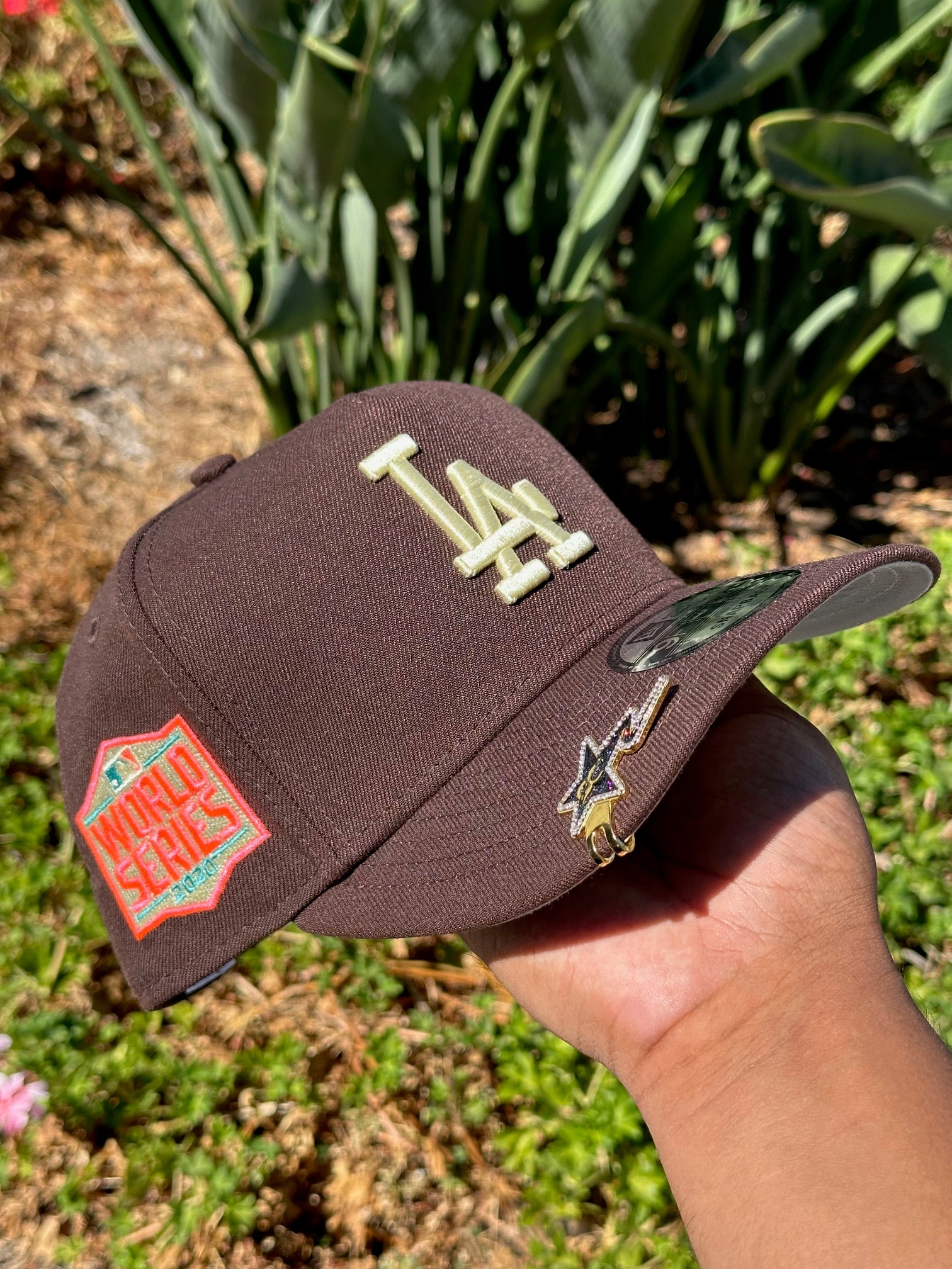 New Era Los Angeles Dodgers World Series Patch Island Green deals 9Fifty Snapback Hat