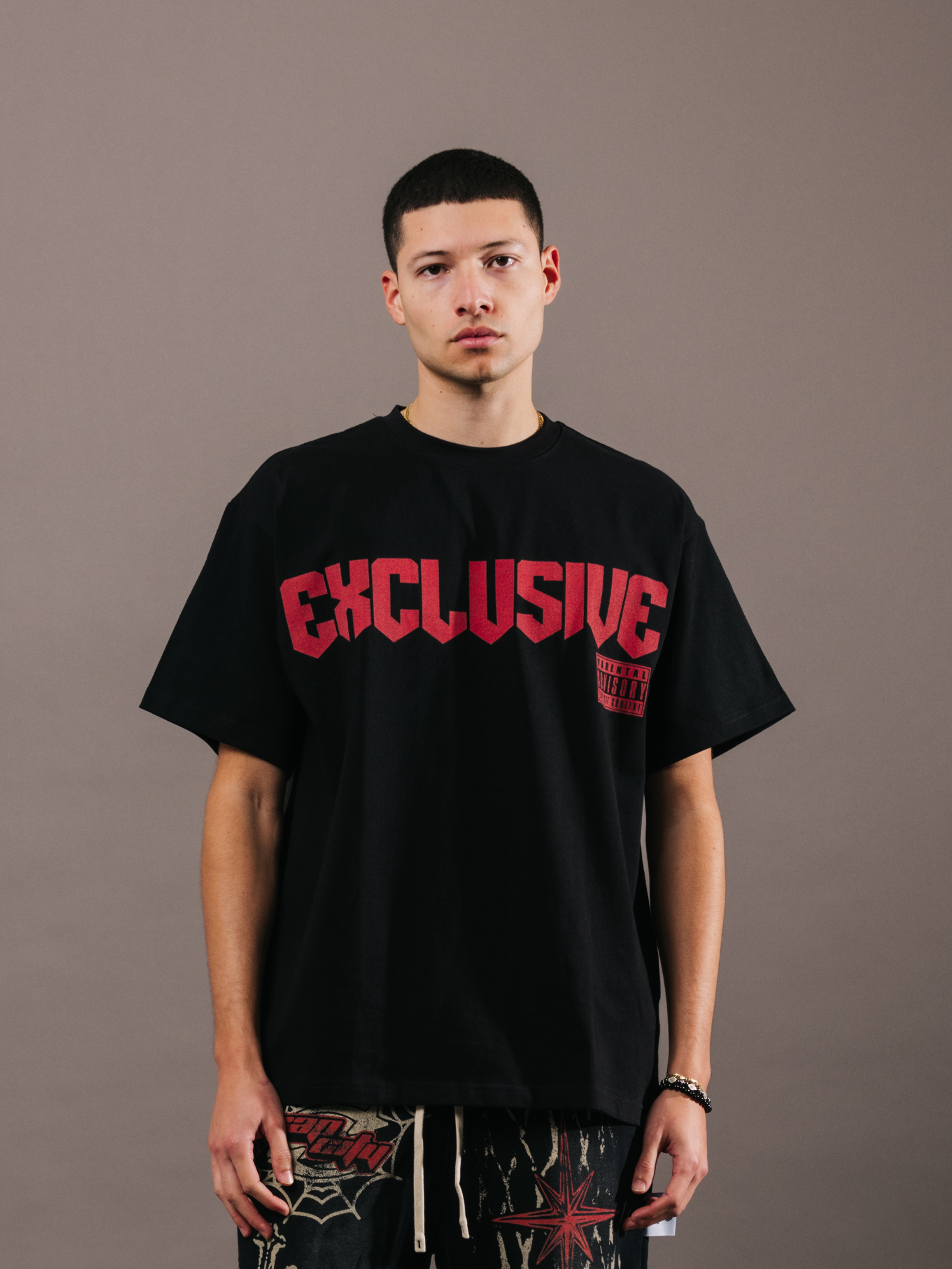 EXCLUSIVE CLUB BLACK “EXCLUSIVE CAP CITY” OVERSIZED TEE