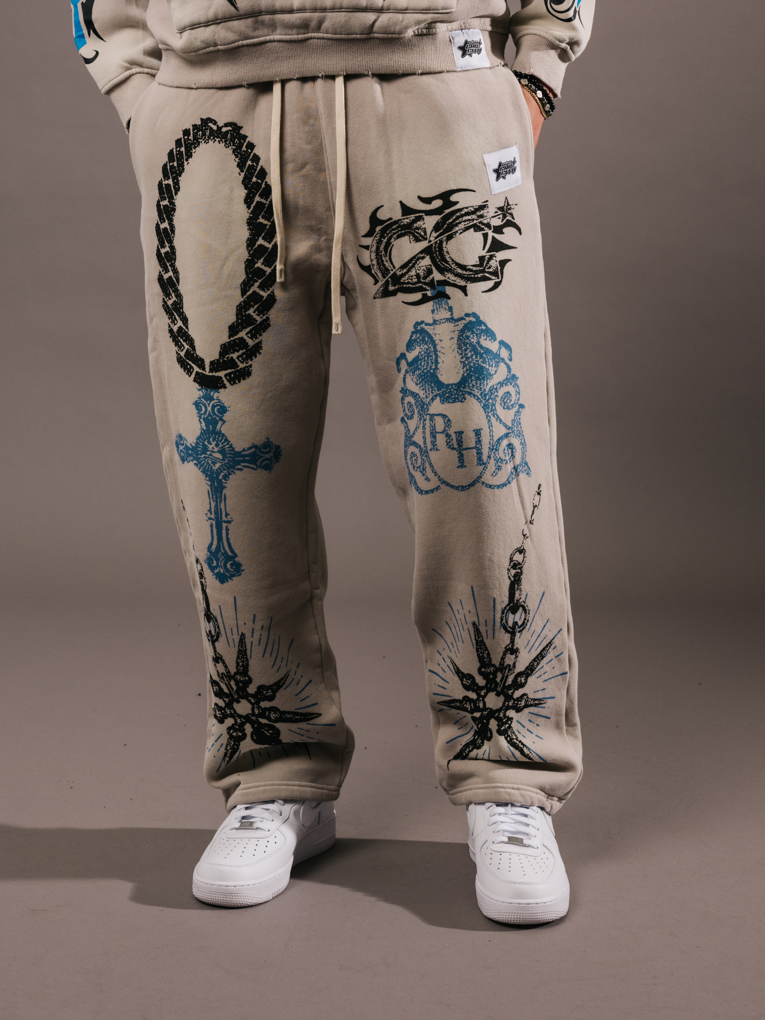 EXCLUSIVE CLUB x RANCHO HUMILDE GRAY SWEATS