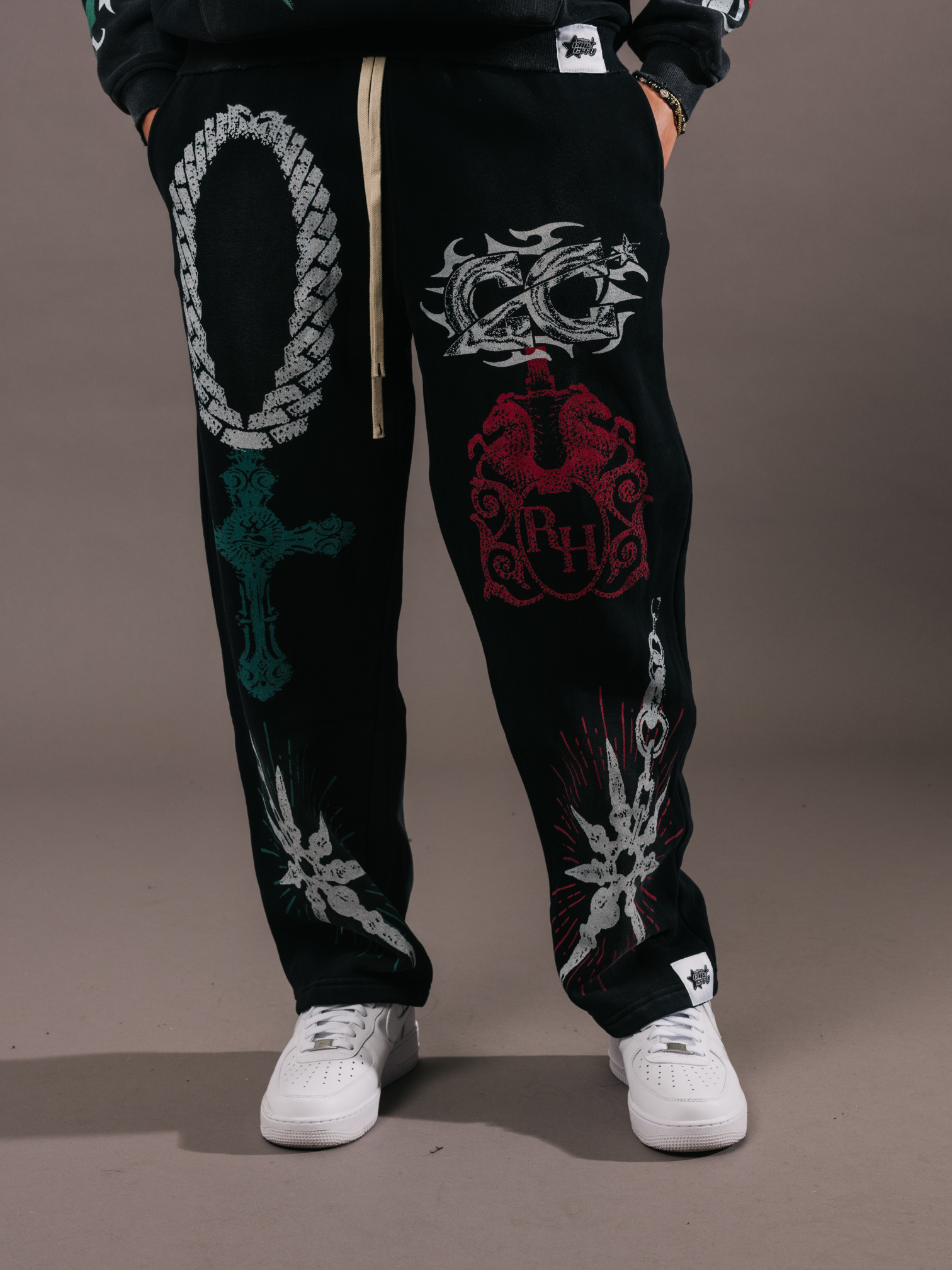 EXCLUSIVE CLUB x RANCHO HUMILDE BLACK/MEXICO COLORS SWEATS