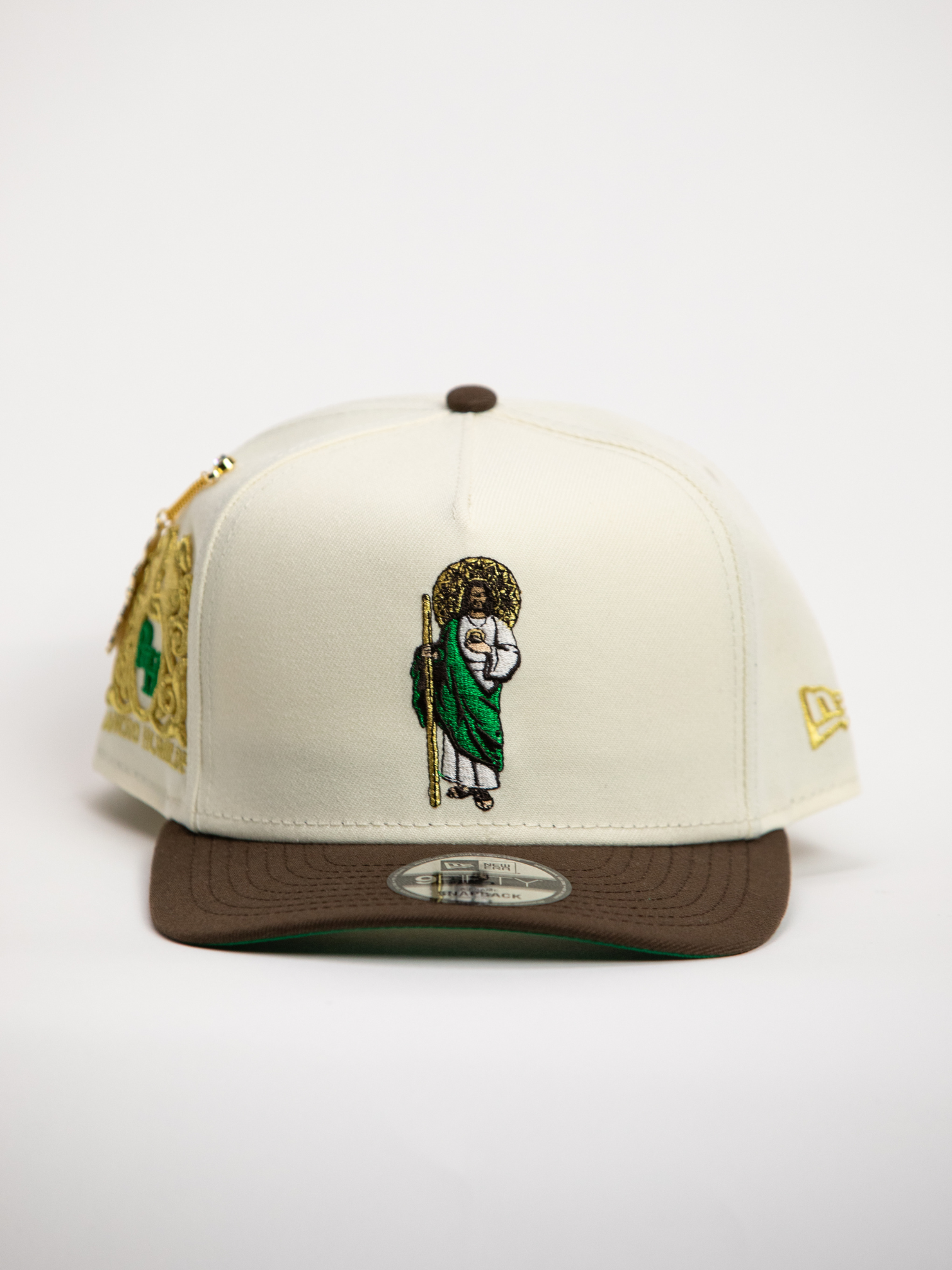 NEW* "RANCHO HUMILDE x NEW ERA x CAP CITY" WHITE/BROWN SAN JUDAS 9FIFTY A-FRAME W/ RANCHO LOGO & GREEN UV *FREE ACCESSORY INCLUDED