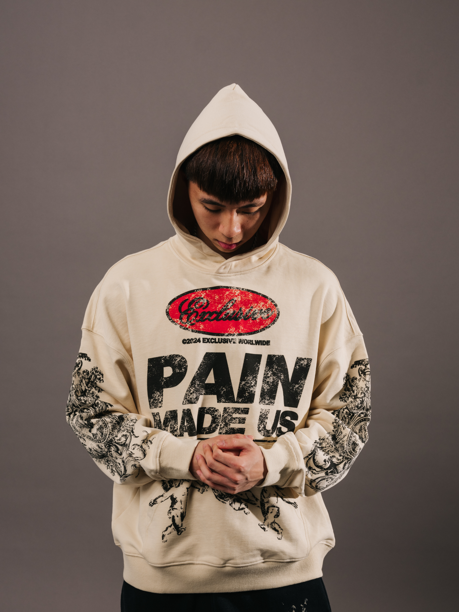 EXCLUSIVE CLUB CREAM PAIN MADE US HOODIE