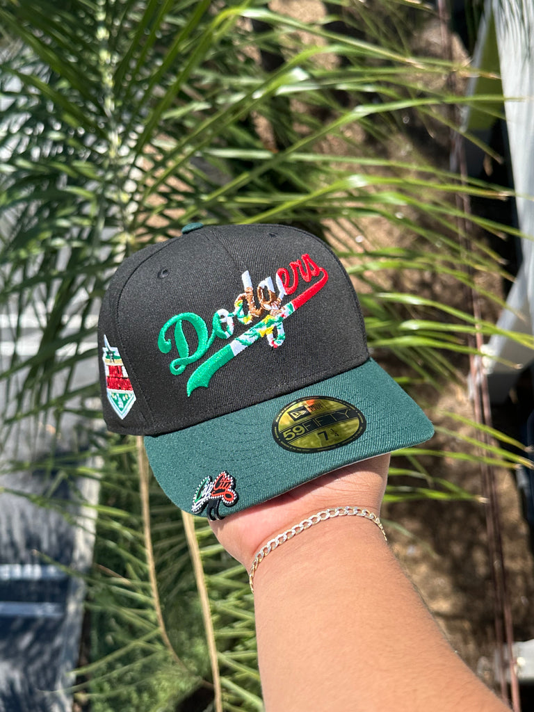 (Mexico Flag Colors) Los Angeles Dodgers New Era MLB 59FIFTY 5950 Fitted  Cap Hat Black Crown/Visor Green/White/Red Logo Mexico Flag Side Patch