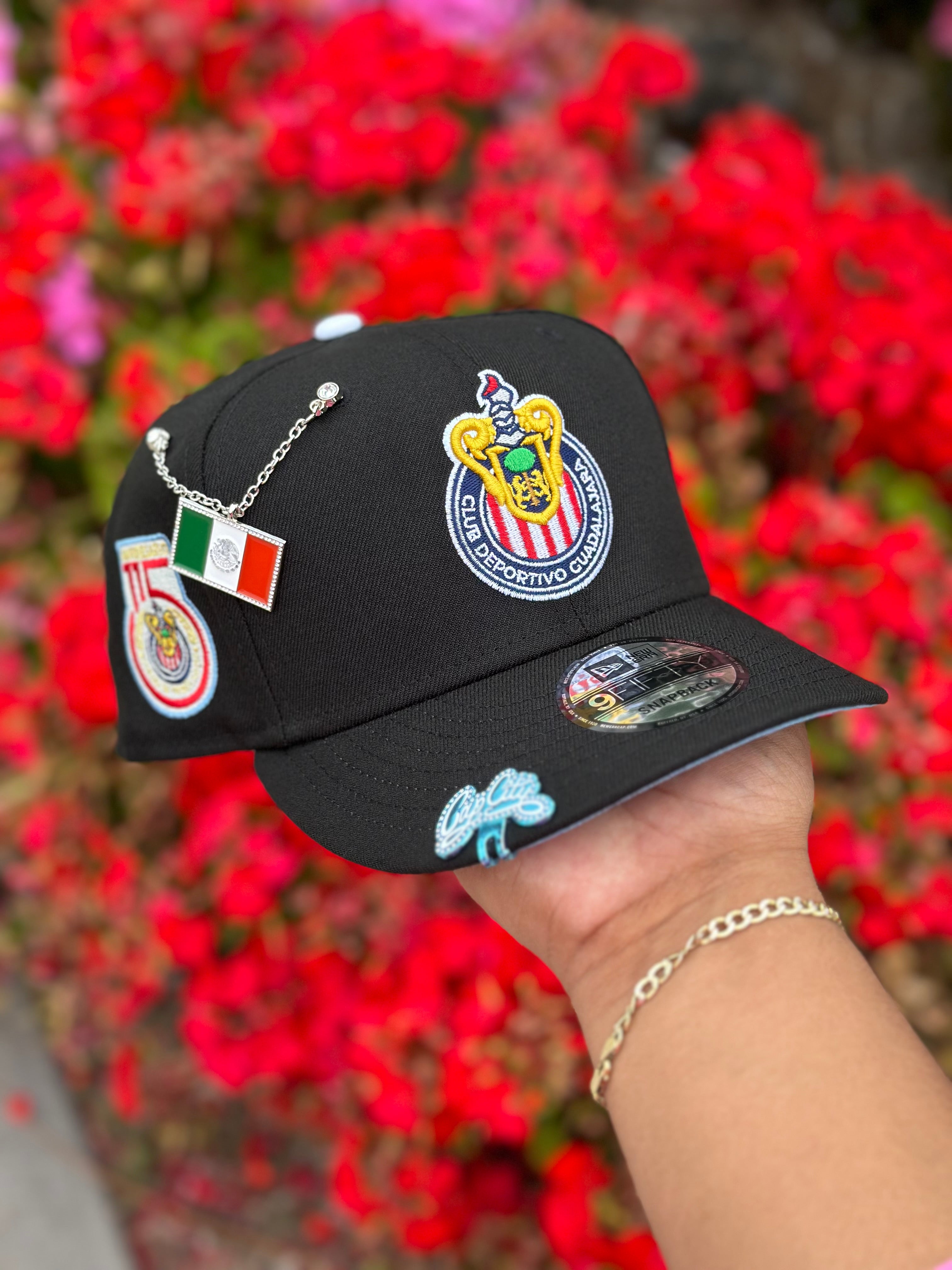 NEW ERA EXCLUSIVE 9FIFTY BLACK "CHIVAS DE GUADALAJARA" SNAPBACK W/ 115TH ANNIVERSARY SIDE PATCH