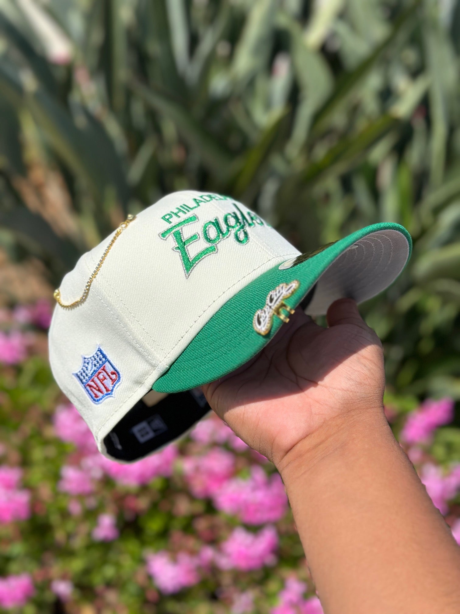 EXCLUSIVO DE NEW ERA 59FIFTY NEGRO/VERDE GUIÓN DE PHILADELPHIA EAGLES AL REVÉS CON PARCHE LATERAL DE LA TEMPORADA 75 