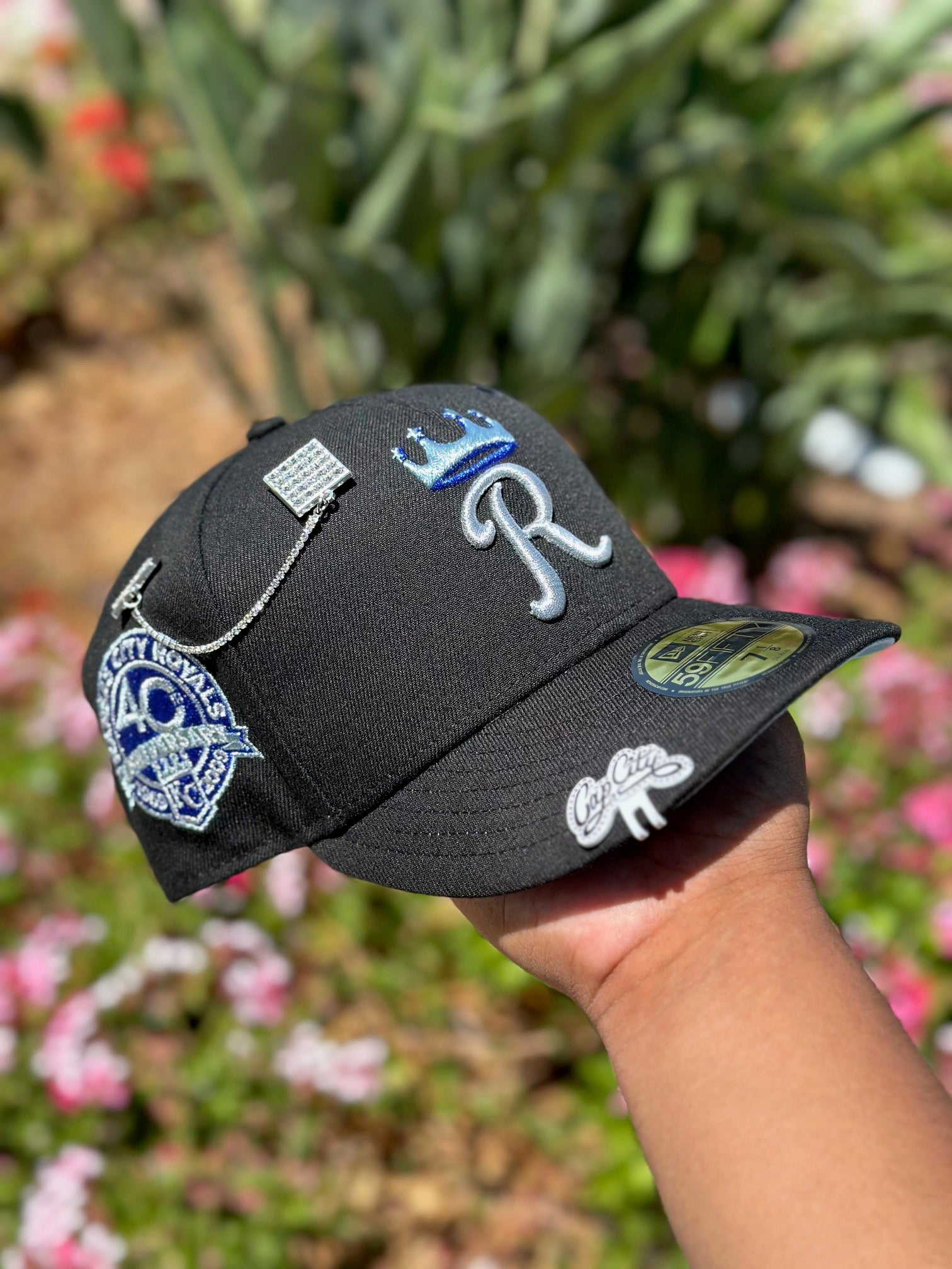 NEW ERA EXCLUSIVE 59FIFTY BLACK KANSAS CITY ROYALS W/ 40TH ANNIVERSARY SIDE PATCH