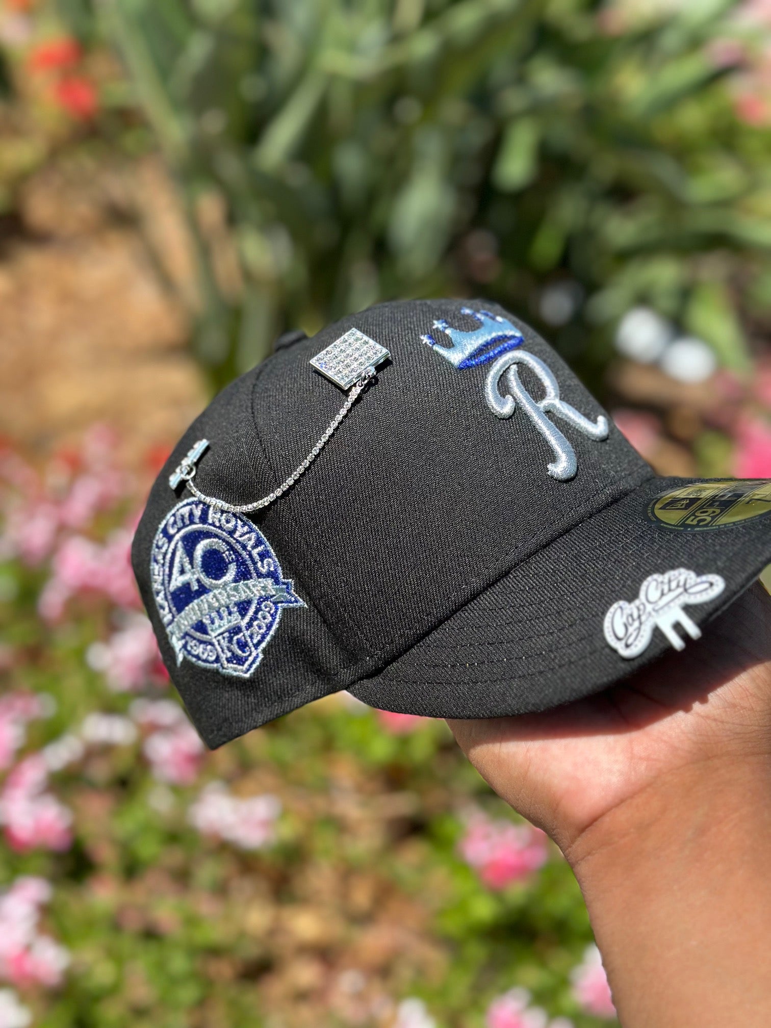 NEW ERA EXCLUSIVE 59FIFTY BLACK KANSAS CITY ROYALS W/ 40TH ANNIVERSARY SIDE PATCH