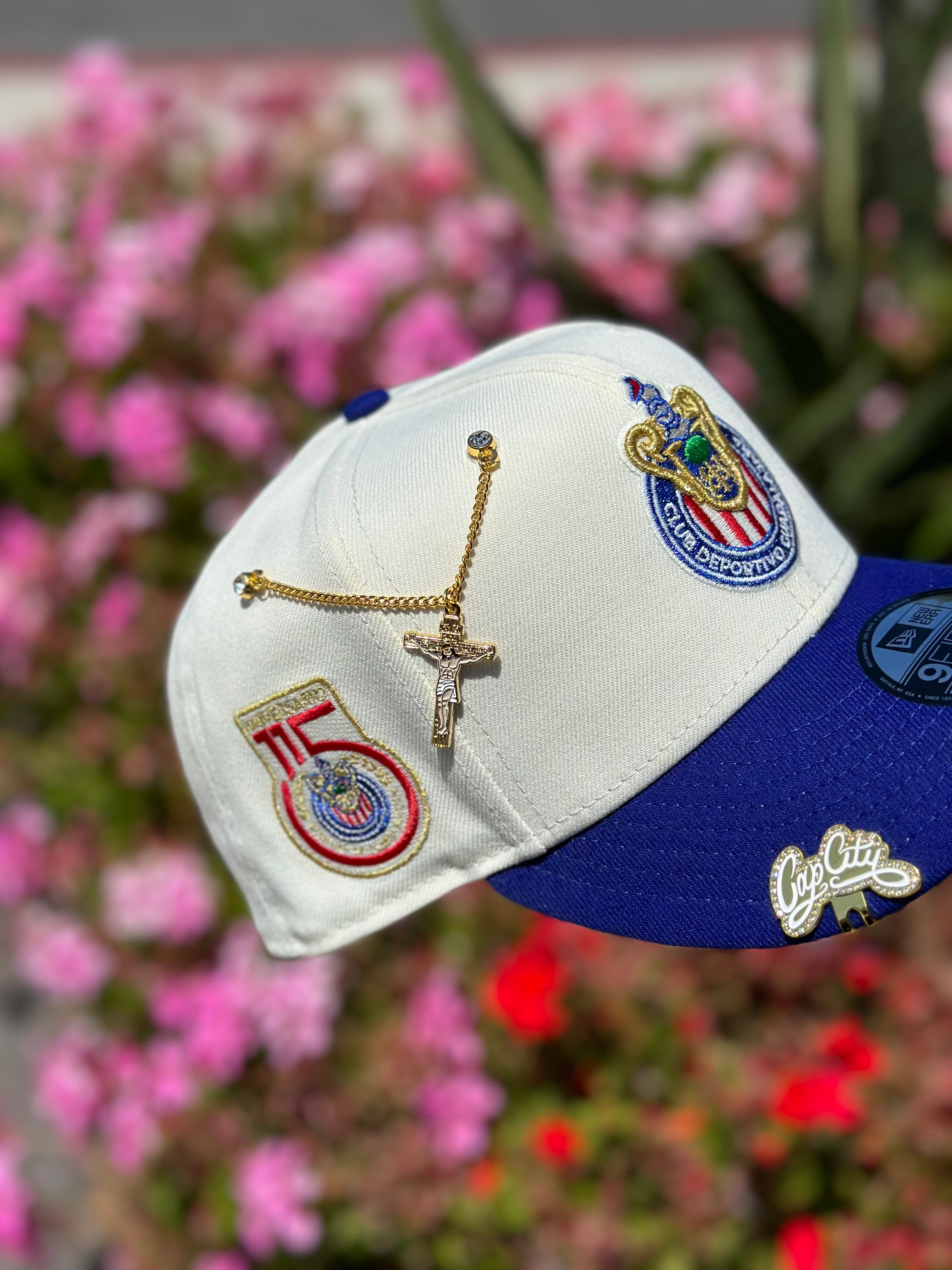 NEW ERA EXCLUSIVE 9FIFTY CHROME WHITE BLUE CHIVAS DE GUADALAJARA SNAPBACK W 115TH ANNIVERSARY SIDE PATCH