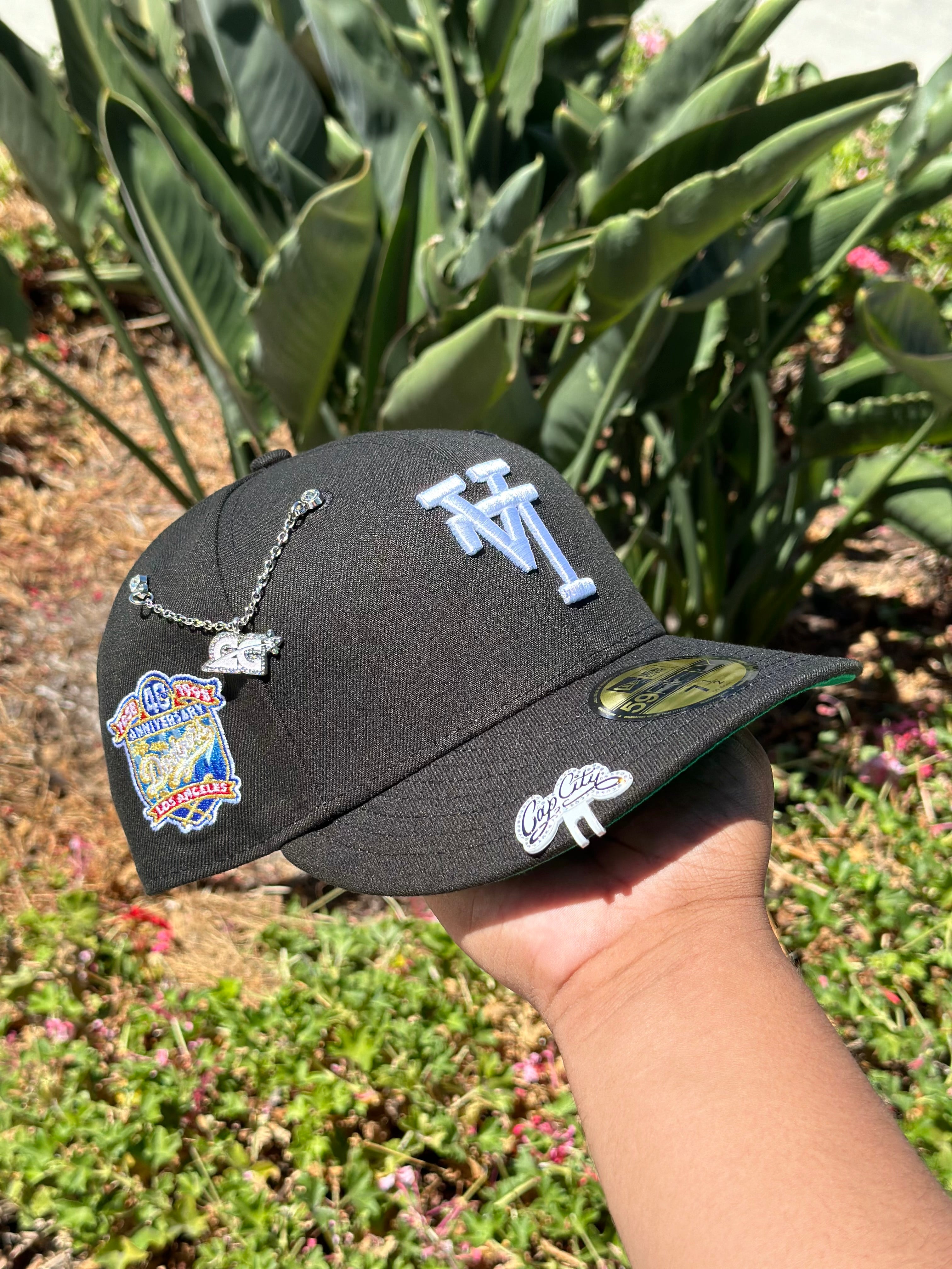 NEW ERA EXCLUSIVE 59FIFTY BLACK UPSIDE DOWN LOS ANGELES DODGERS W/ 40TH ANNIVERSARY SIDE PATCH