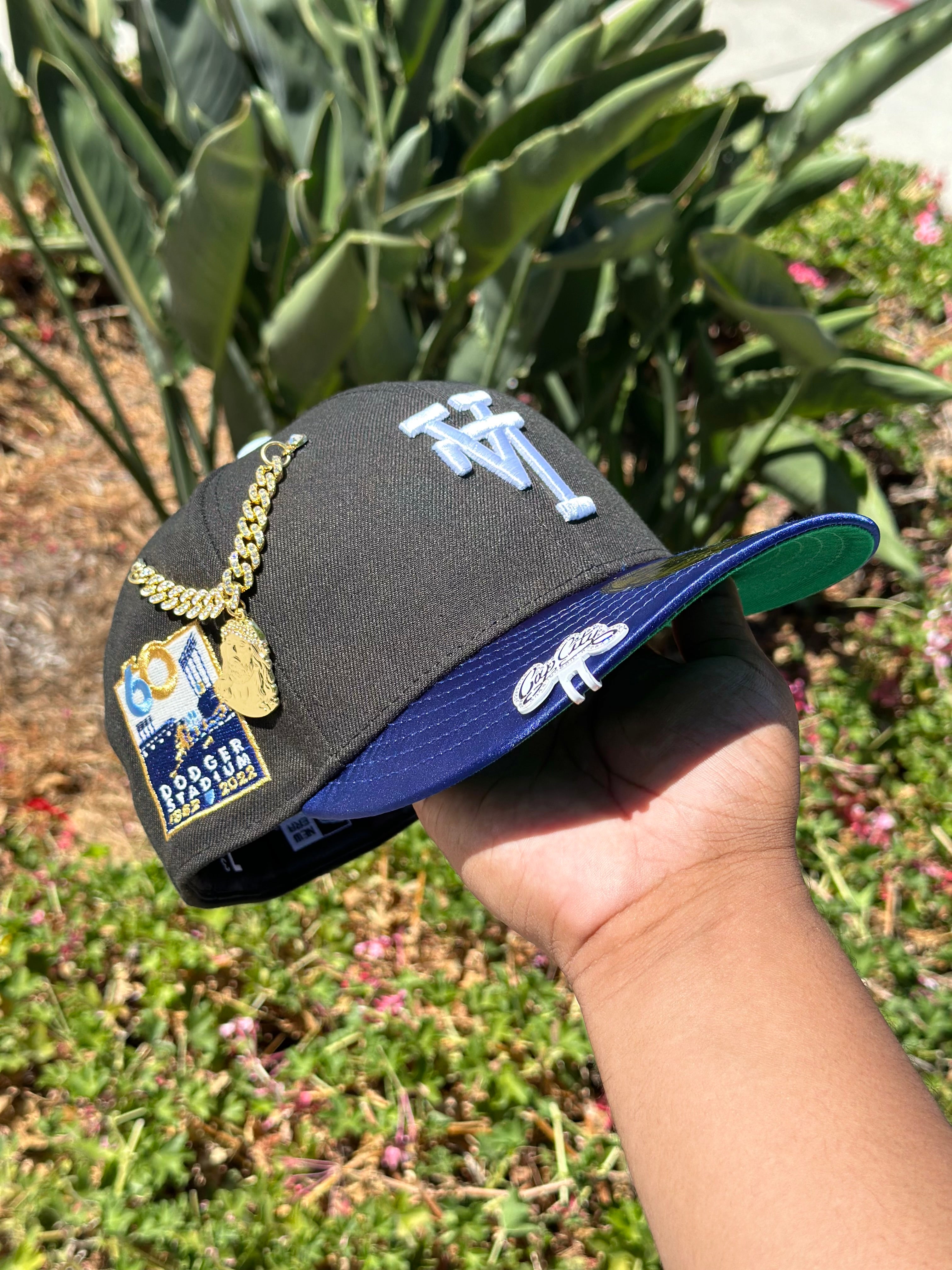 EXCLUSIVO DE NEW ERA 59FIFTY NEGRO SATINADO/BURDEOS AL REVÉS LOS DODGERS DE LOS ÁNGELES CON PARCHE DEL 40 ANIVERSARIO 