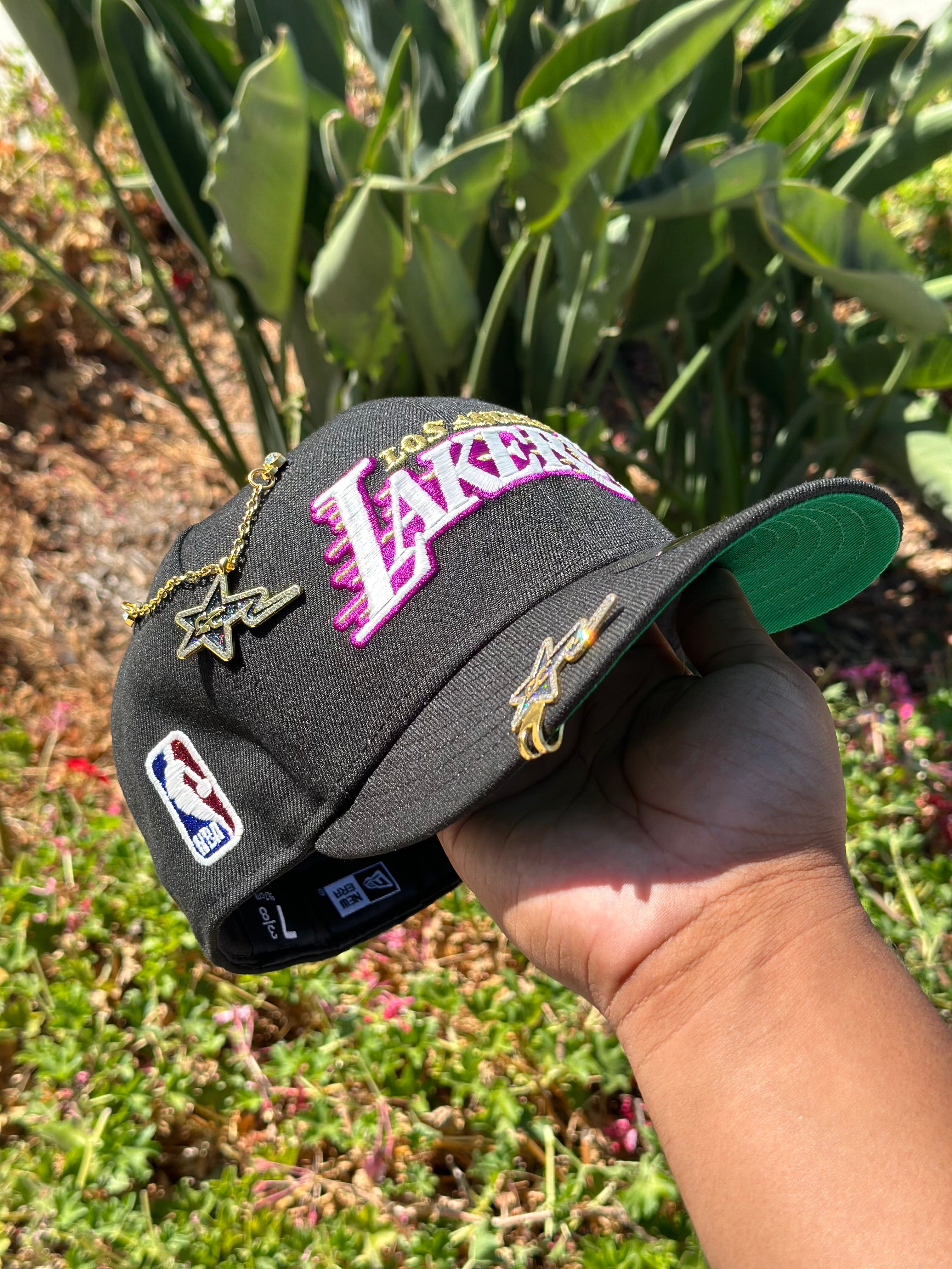 NEW ERA EXCLUSIVE 59FIFTY BLACK "LOS ANGELES LAKERS" W/ NBA LOGO SIDE PATCH