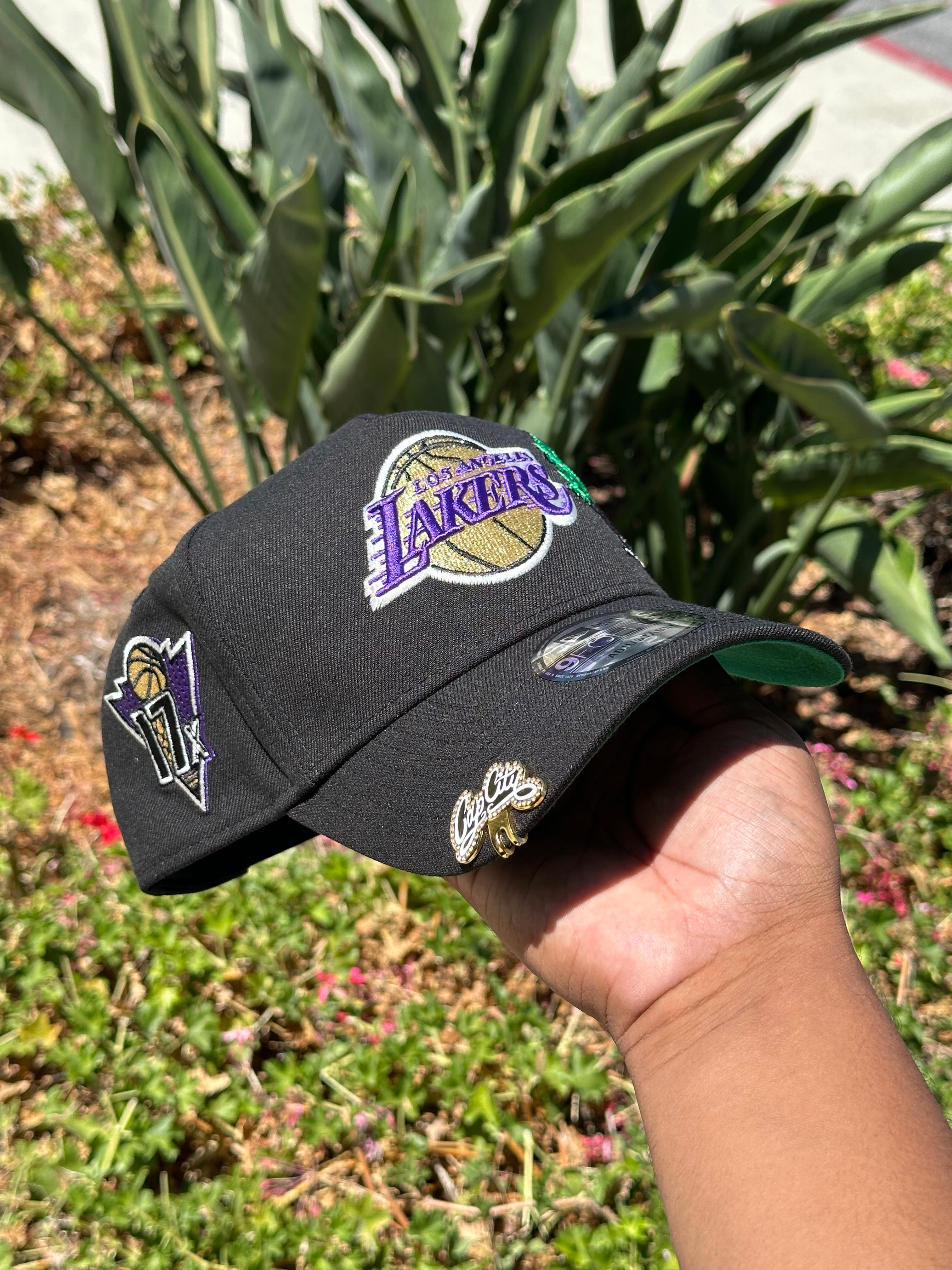 NEW ERA EXCLUSIVE 9FORTY A-FRAME BLACK LOS ANGELES LAKERS W/ PALM TREE + 17X CHAMPIONS SIDE PATCH