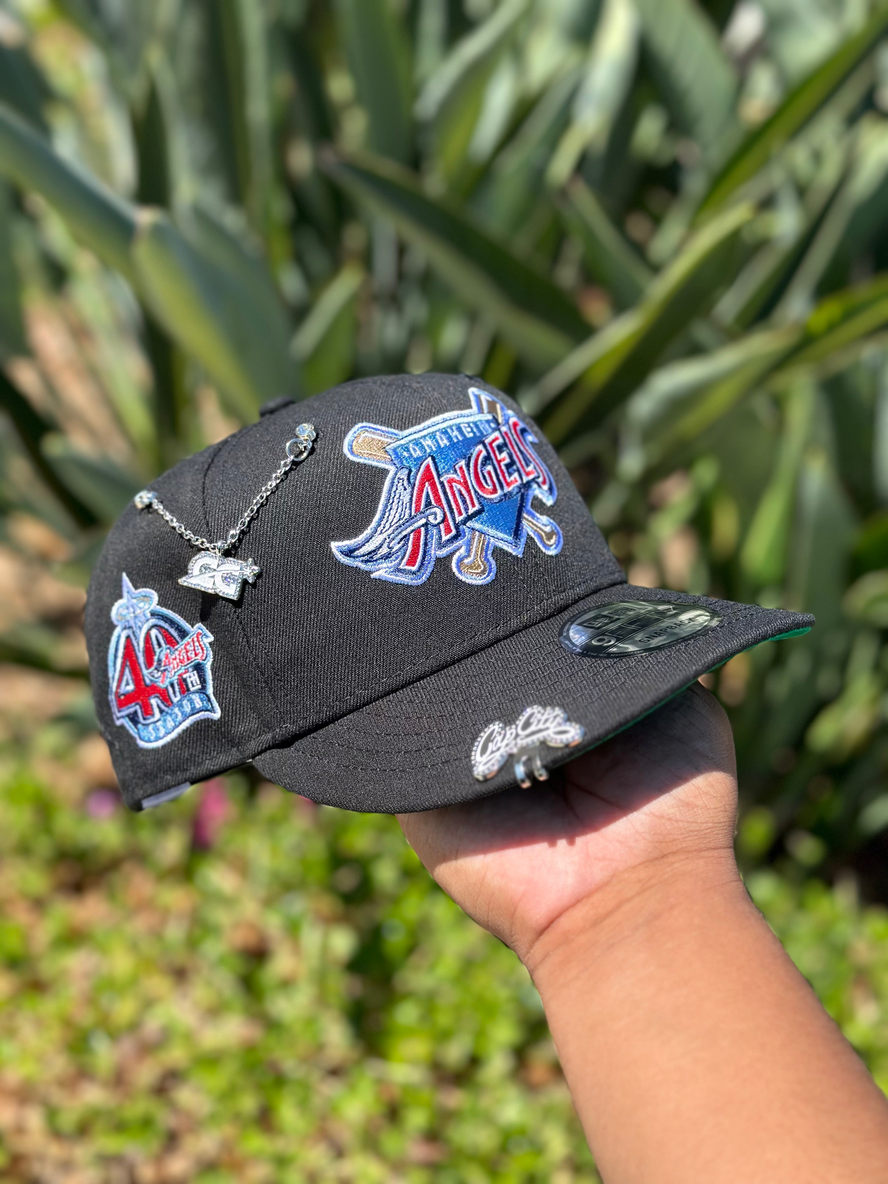 NEW ERA 9FIFTY BLACK ANAHEIM ANGELS SNAPBACK W/ 40TH ANNIVERSARY SIDE PATCH