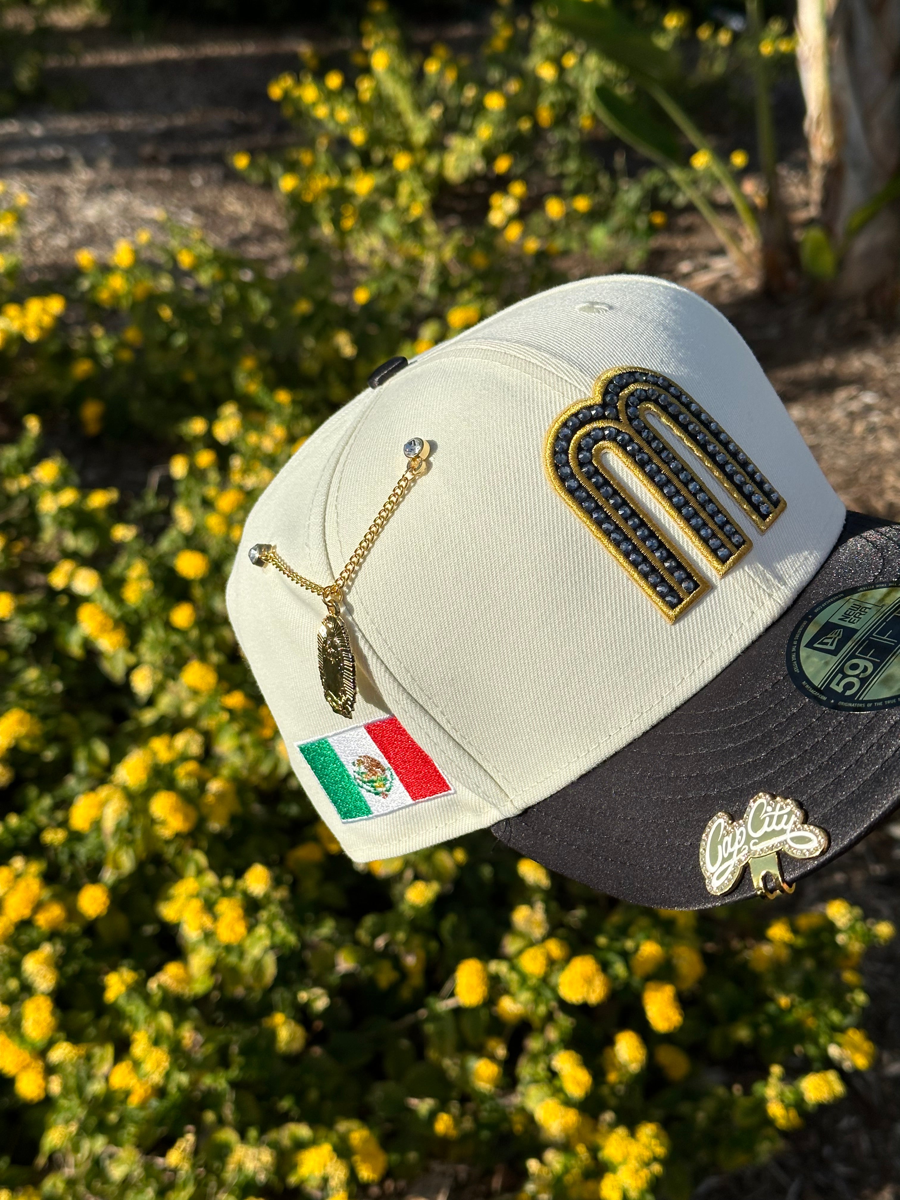 NEW ERA EXCLUSIVE 59FIFTY CHROME WHITE/SATIN MEXICO W/ MEXICO FLAG SDEPATCH