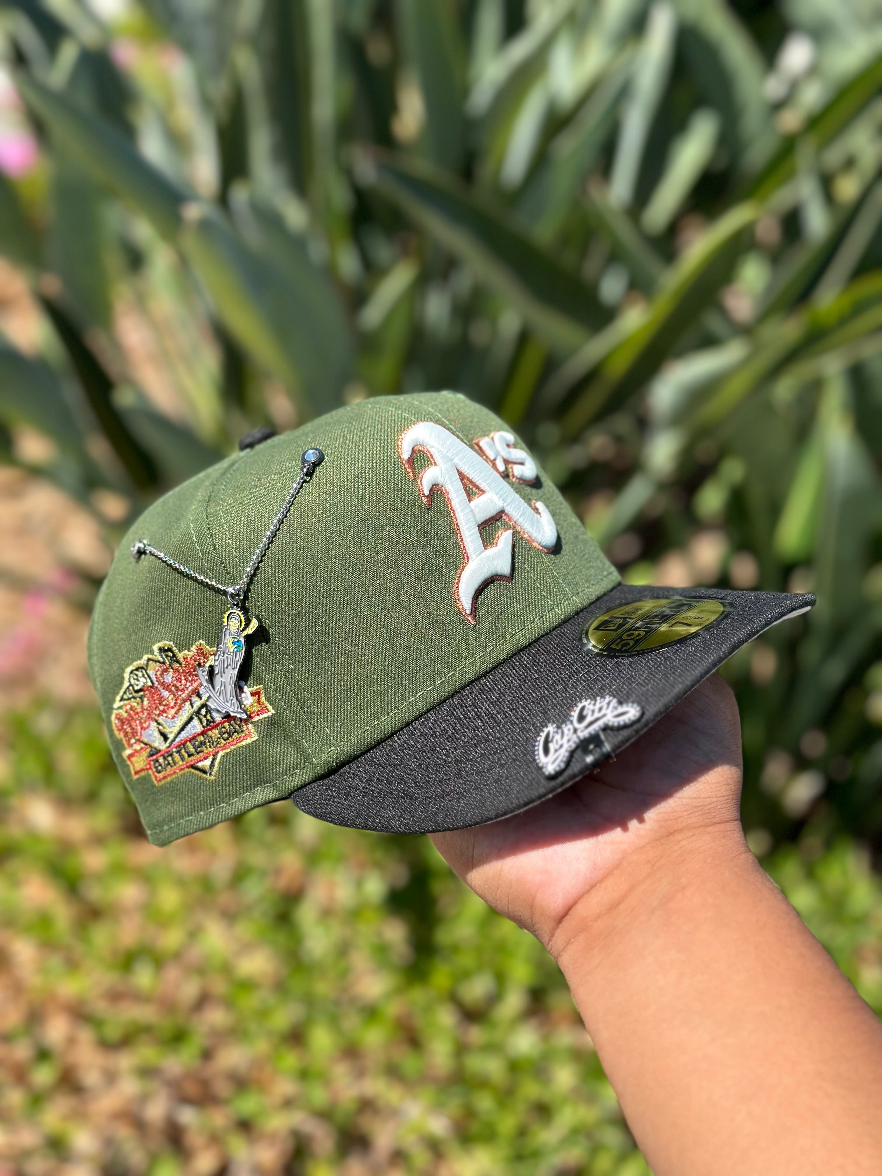 NEW ERA EXCLUSIVE 59FIFTY OLIVE GREEN/BLACK OAKLAND ATHLETICS W/ "BATTLE OF THE BAY" SIDE PATCH