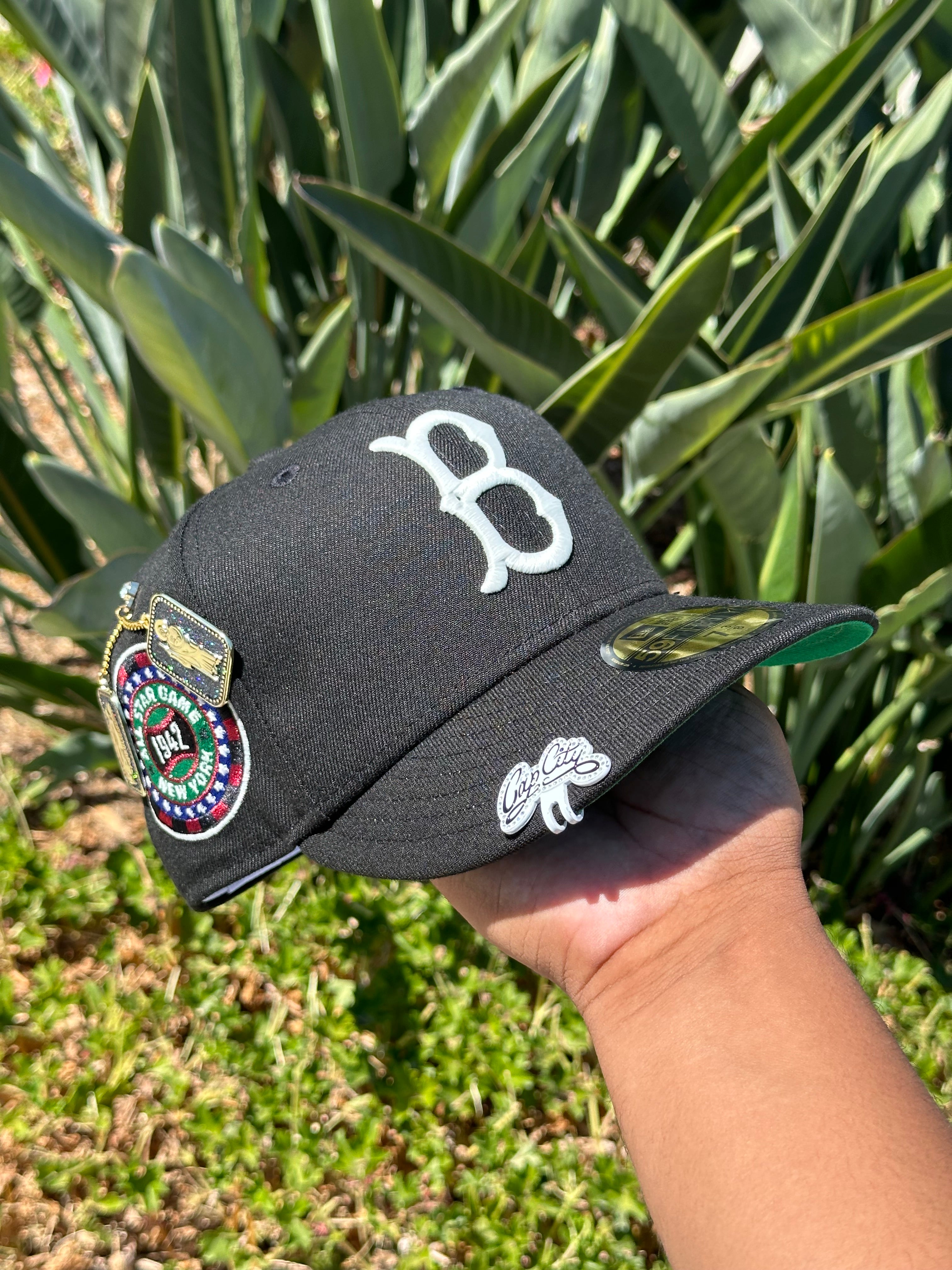 NEW ERA EXCLUSIVE 59FIFTY BLACK BROOKLYN DODGERS W/ "1942" ALL STAR GAME SIDE PATCH