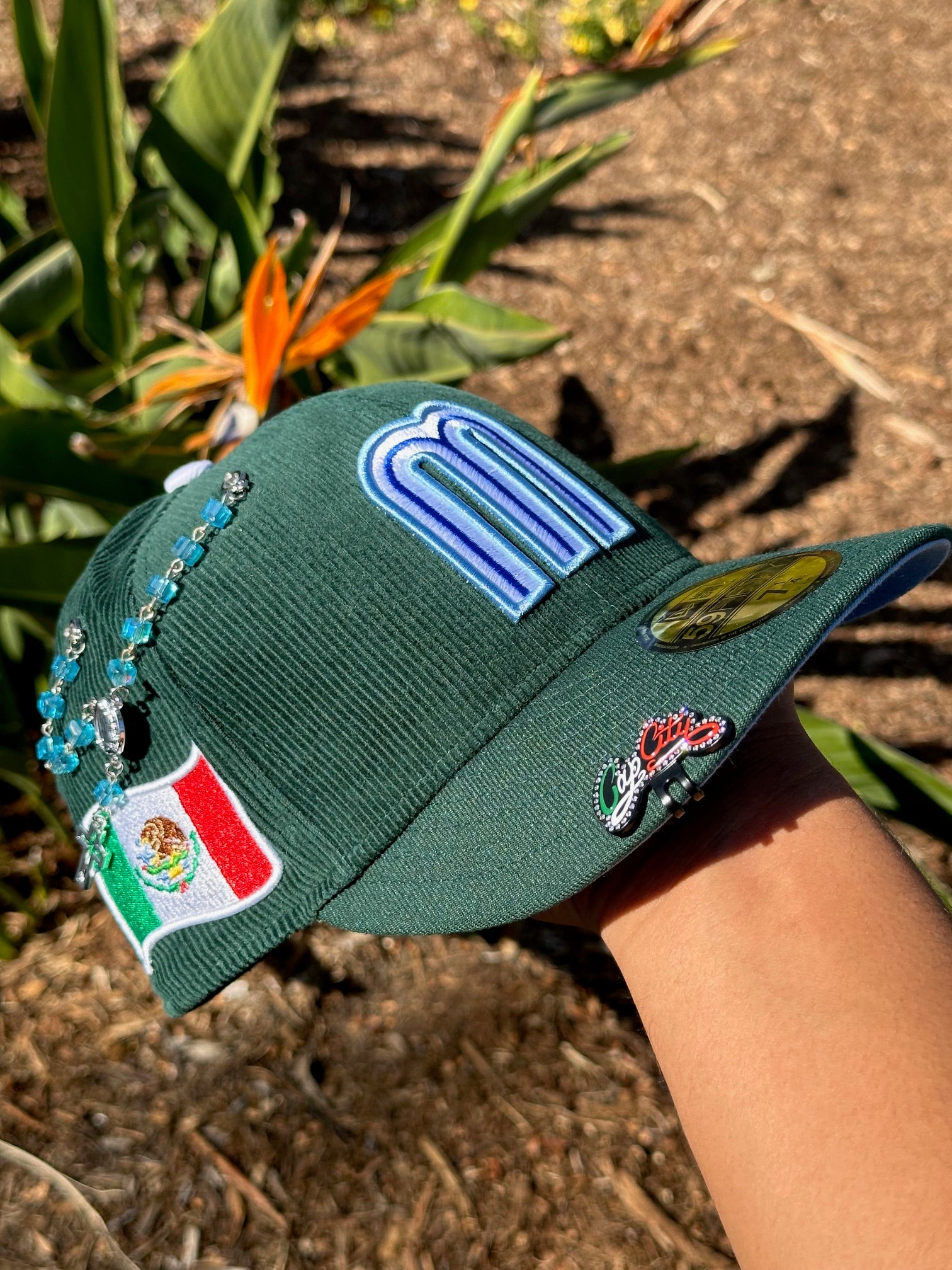 NEW ERA EXCLUSIVE 59FIFTY GREEN CORDUROY MEXICO W/ MEXICO FLAG SIDE PATCH