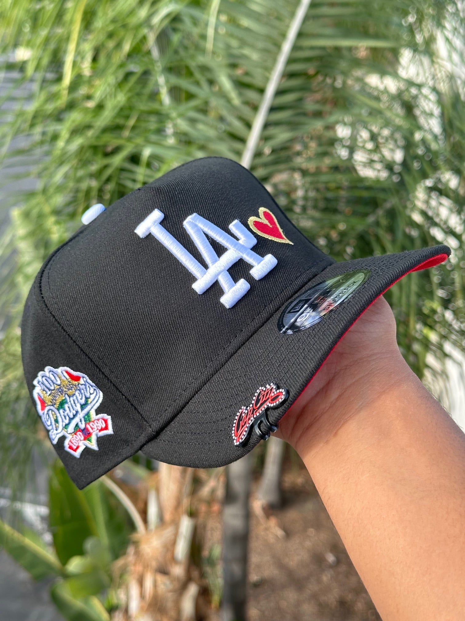 NEW ERA EXCLUSIVE 9FIFTY A-FRAME BLACK LOS ANGELES DODGERS SNAPBACK W/ RED HEART + 100TH ANNIVERSARY SIDE PATCH