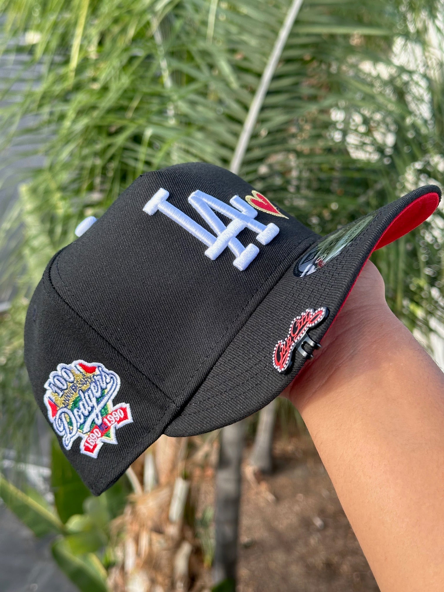 NEW ERA EXCLUSIVE 9FIFTY A-FRAME BLACK LOS ANGELES DODGERS SNAPBACK W/ RED HEART + 100TH ANNIVERSARY SIDE PATCH