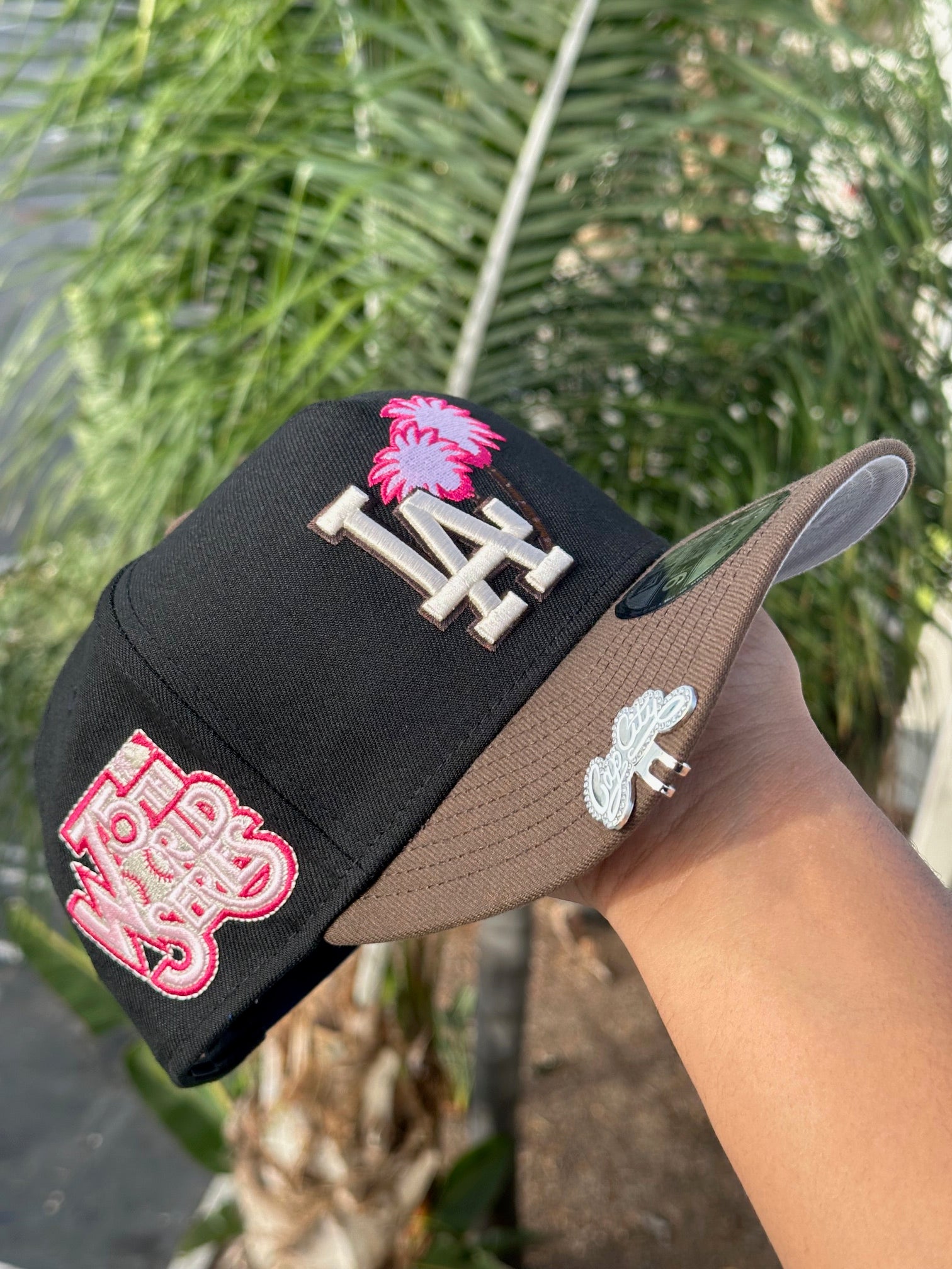 NEW ERA EXCLUSIVE 9FIFTY A-FRAME BLACK/BROWN LOS ANGELES DODGERS SNAPBACK W/ PALM TREES + 75TH WORLD SERIES SIDE PATCH