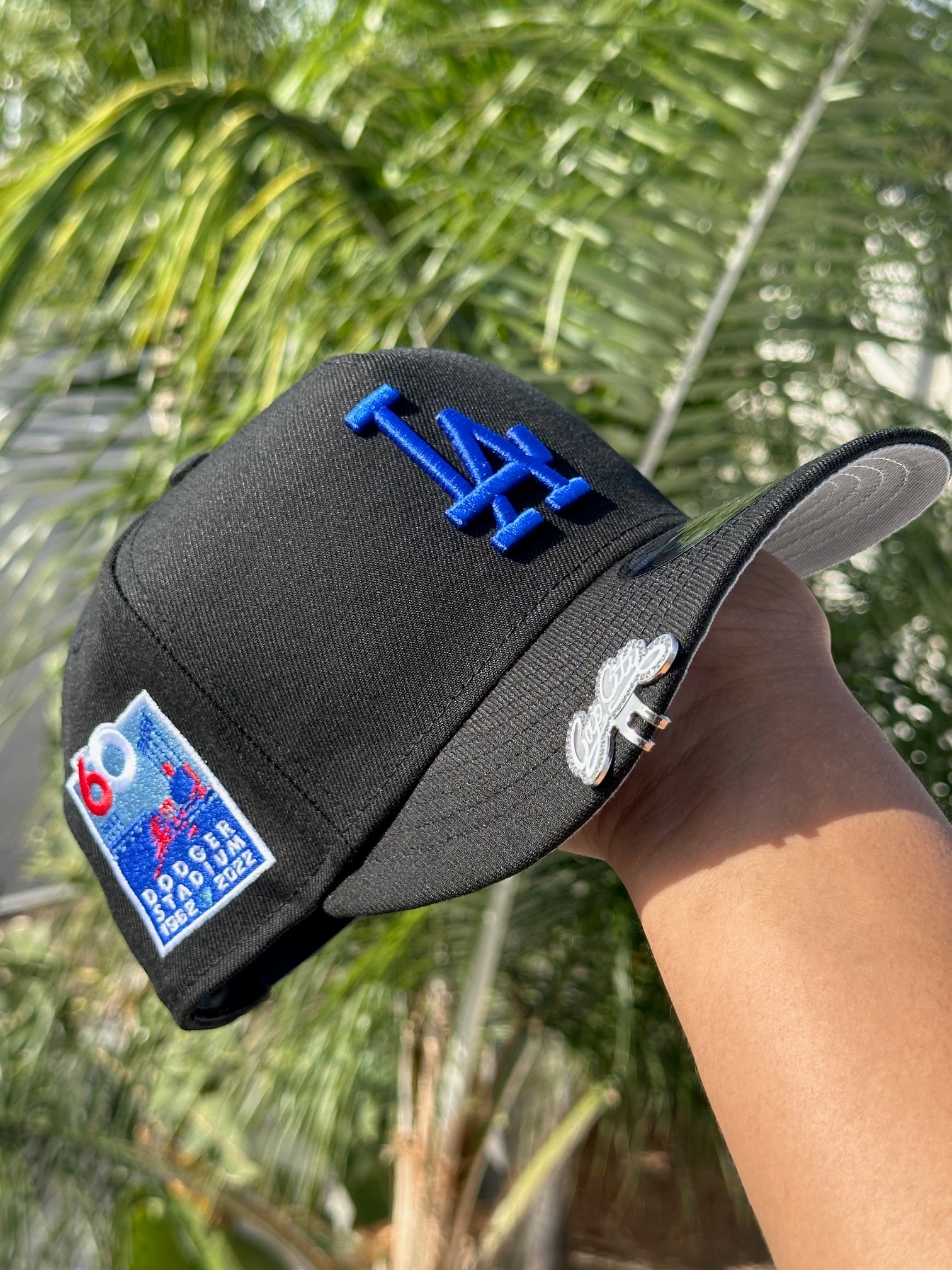 NEW ERA EXCLUSIVE 9FIFTY A-FRAME BLACK LOS ANGELES DODGERS SNAPBACK W/ 60TH ANNIVERSARY SIDE PATCH