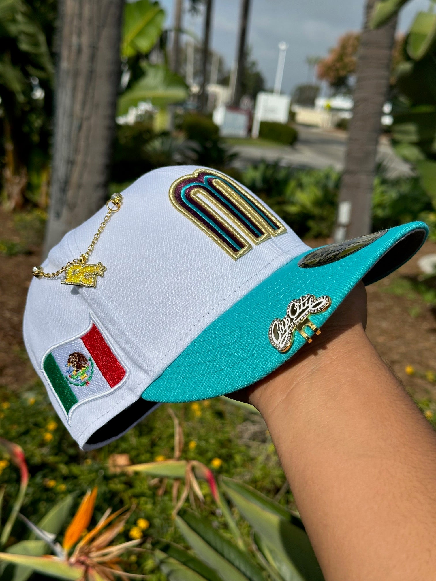 NEW ERA EXCLUSIVE 59FIFTY WHITE/TURQUOISE MEXICO W/ MEXICO FLAG SIDE PATCH