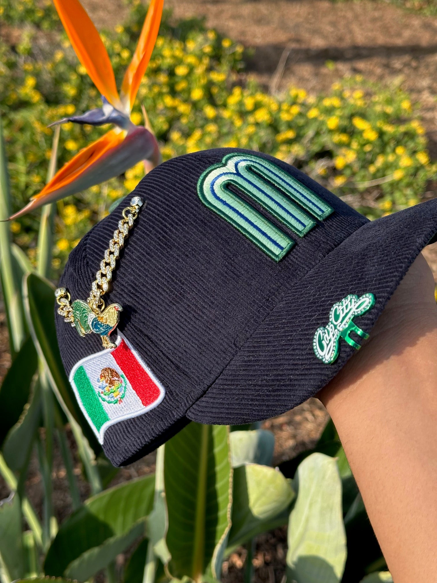 NEW ERA EXCLUSIVE 59FIFTY NAVY CORDUROY MEXICO W/ MEXICO FLAG SIDE PATCH