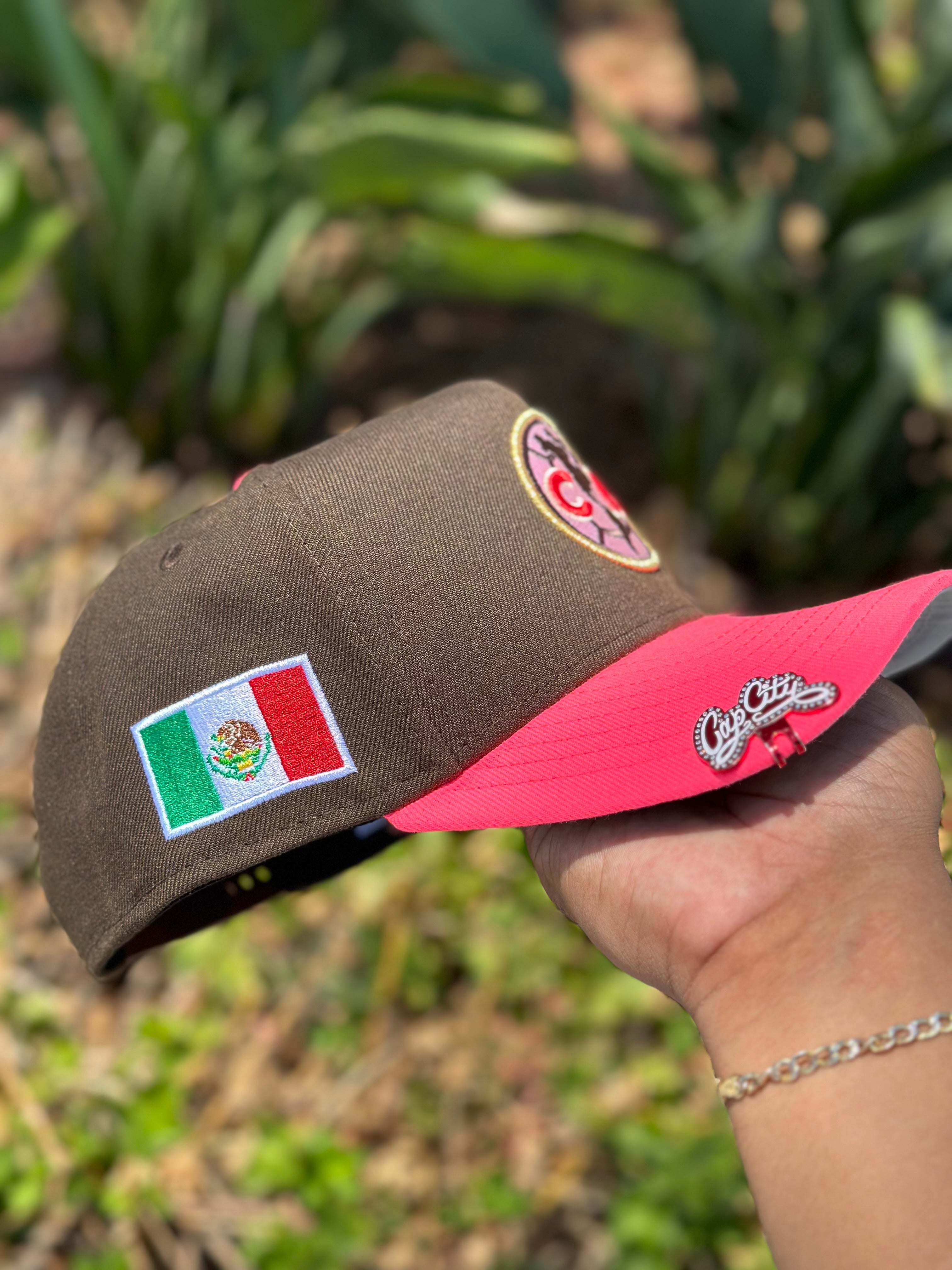 NEW ERA EXCLUSIVE 9FIFTY A-FRAME MOCHA/NEON PINK "CLUB AMERICA" SNAPBACK W/ MEXICO FLAG SIDE PATCH