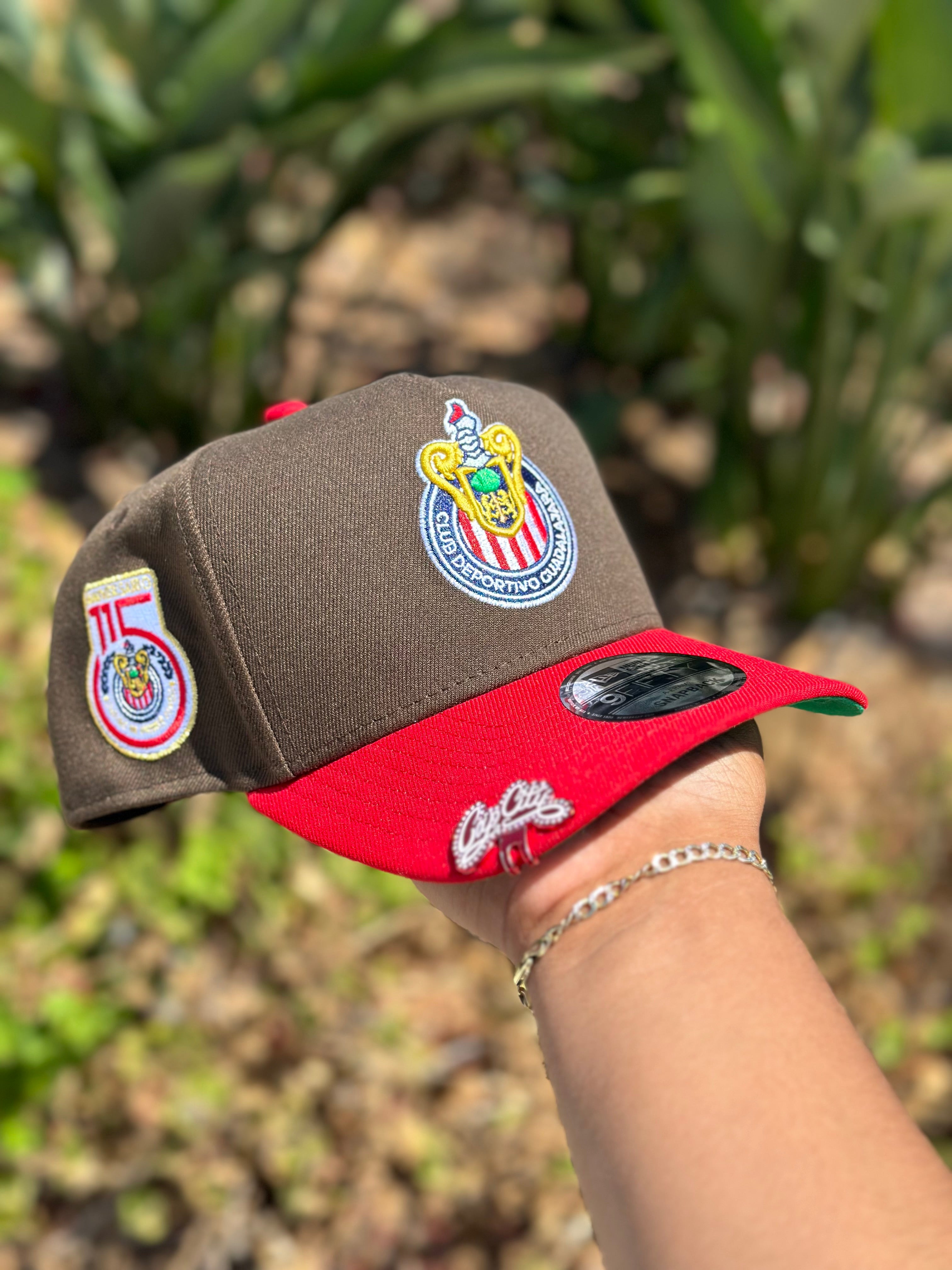 NEW ERA EXCLUSIVE 9FIFTY A-FRAME MOCHA/RED "CHIVAS DE GUADALAJARA" SNAPBACK W/ 115TH ANNIVERSARY SIDE PATCH