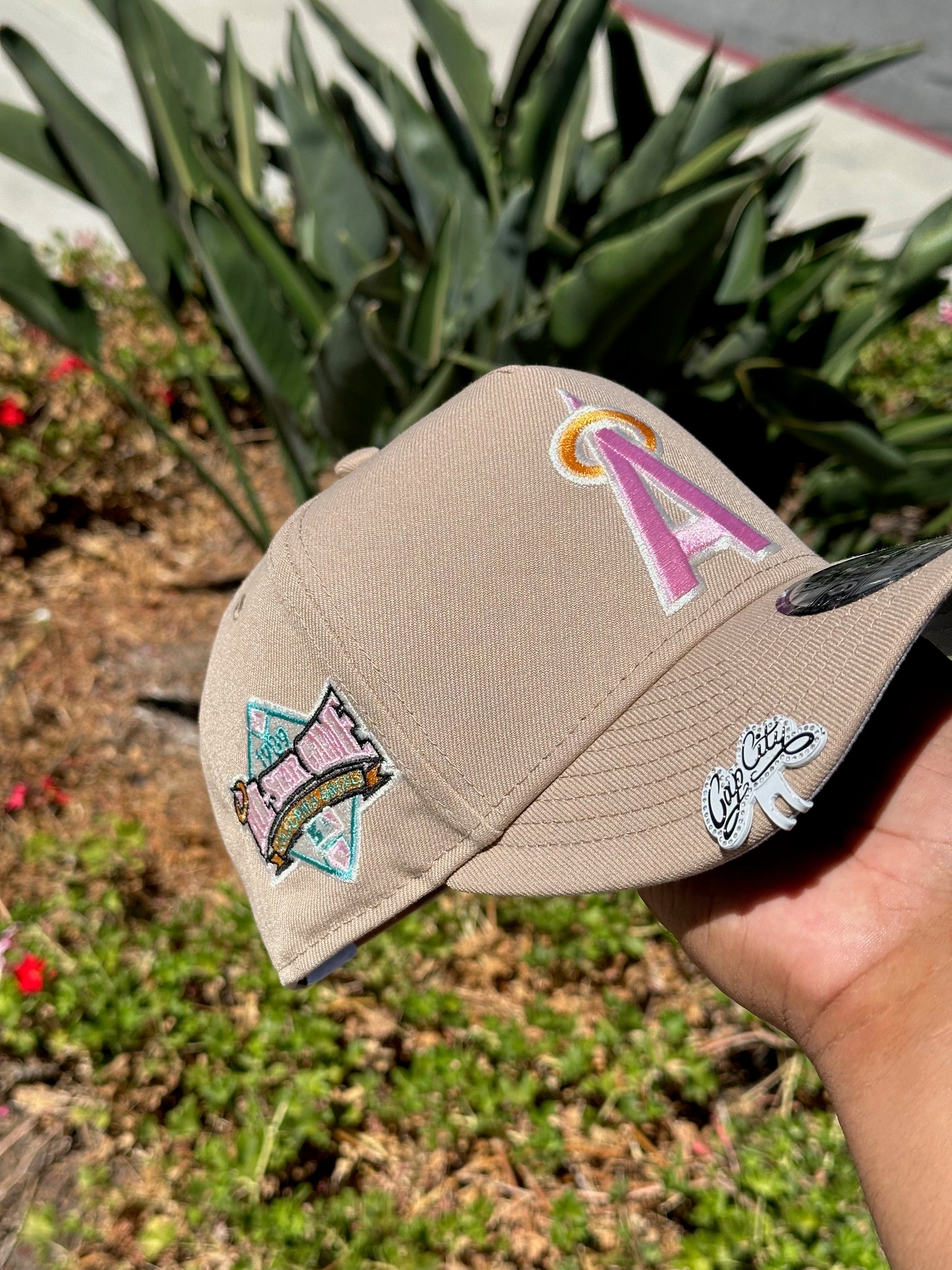 NEW ERA EXCLUSIVE 9FIFTY A-FRAME KHAKI ANAHEIM ANGELS W/ 1989 ALL STAR GAME SIDE PATCH