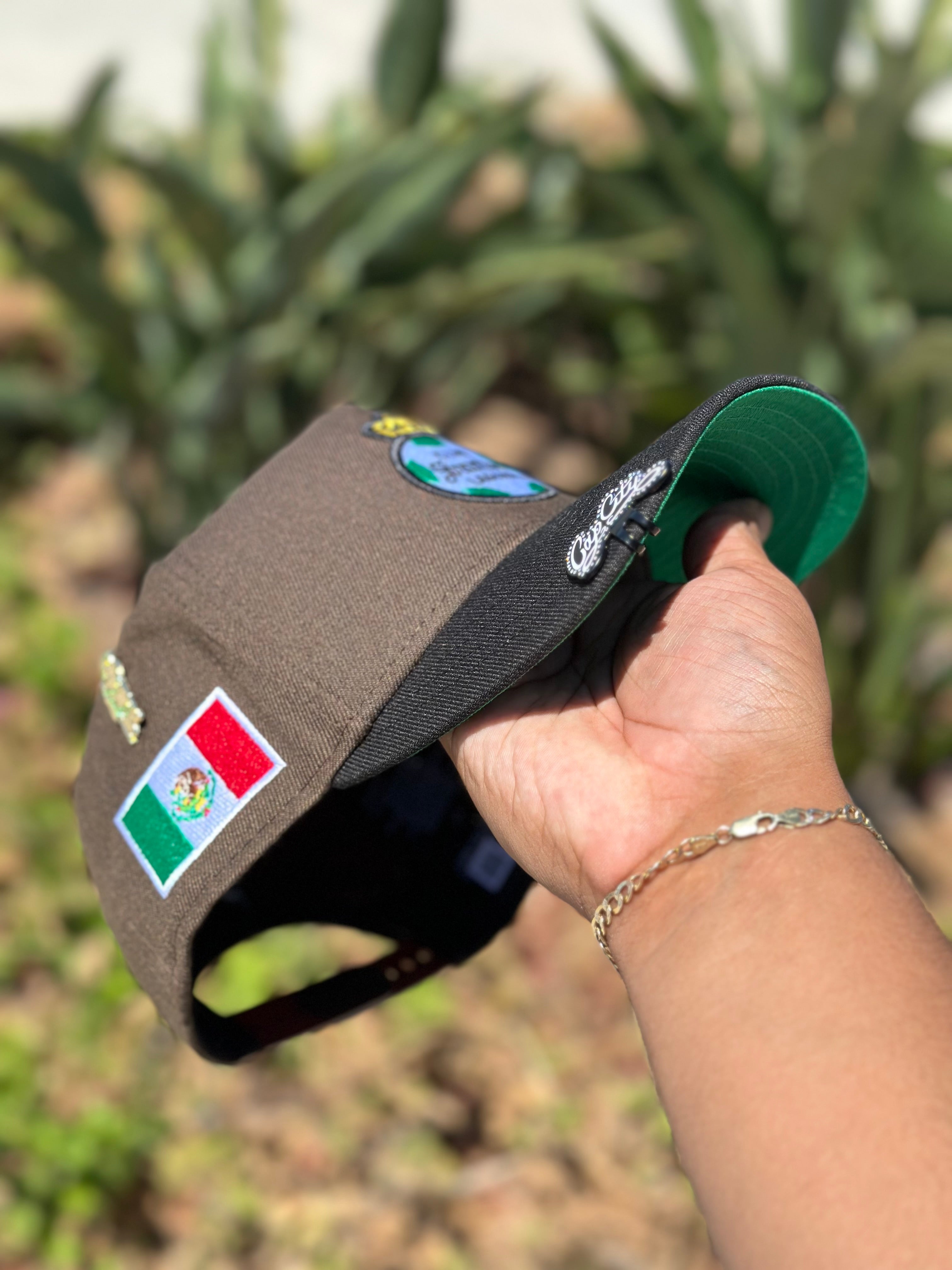 NEW ERA EXCLUSIVE 9FIFTY A-FRAME MOCHA/BLACK "SANTOS LAGUNA" SNAPBACK W/ MEXICO FLAG SIDE PATCH