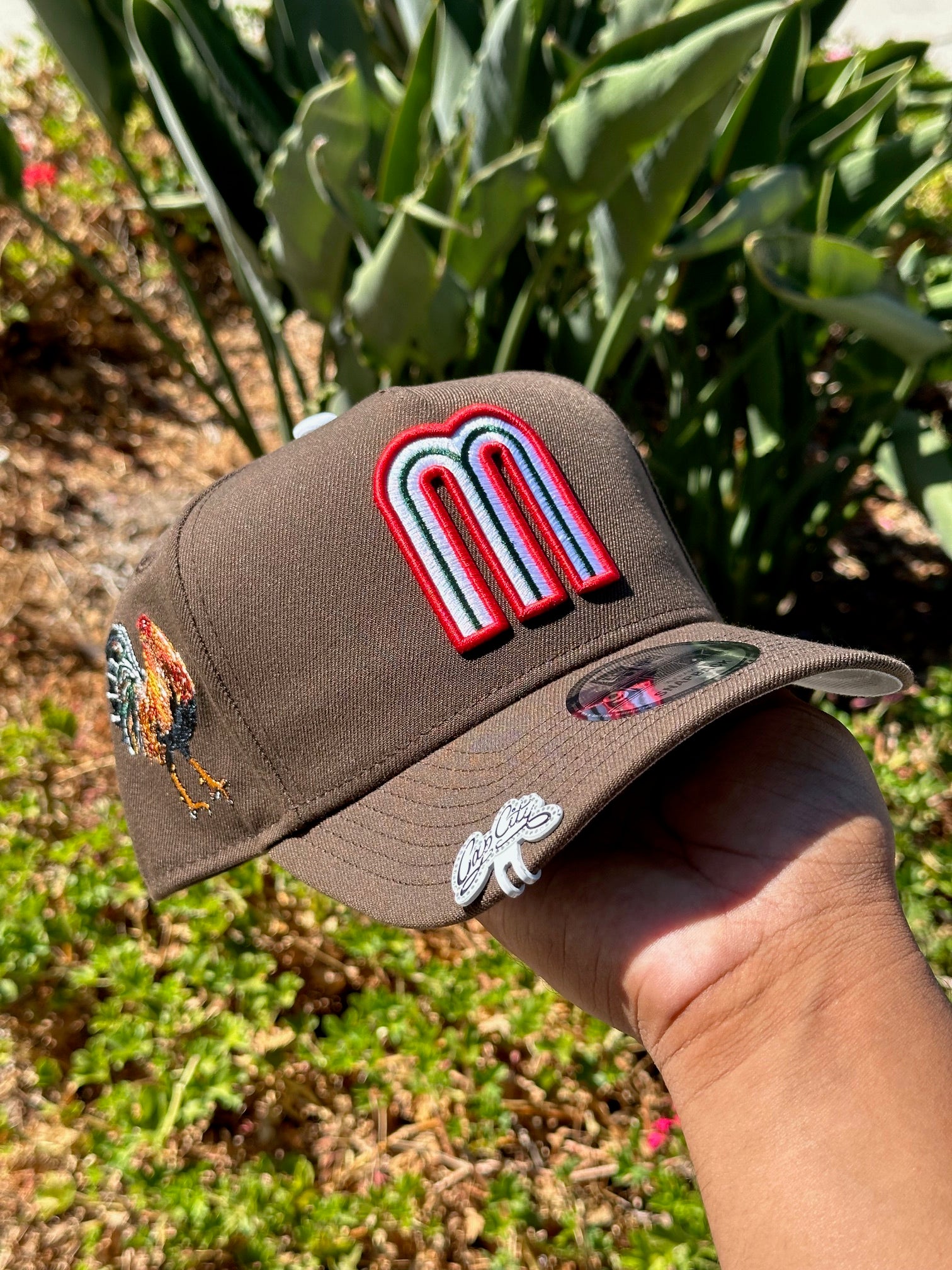 NEW ERA EXCLUSIVE 9FIFTY A-FRAME BROWN MEXICO W/ "EL GALLO" SIDE PATCH