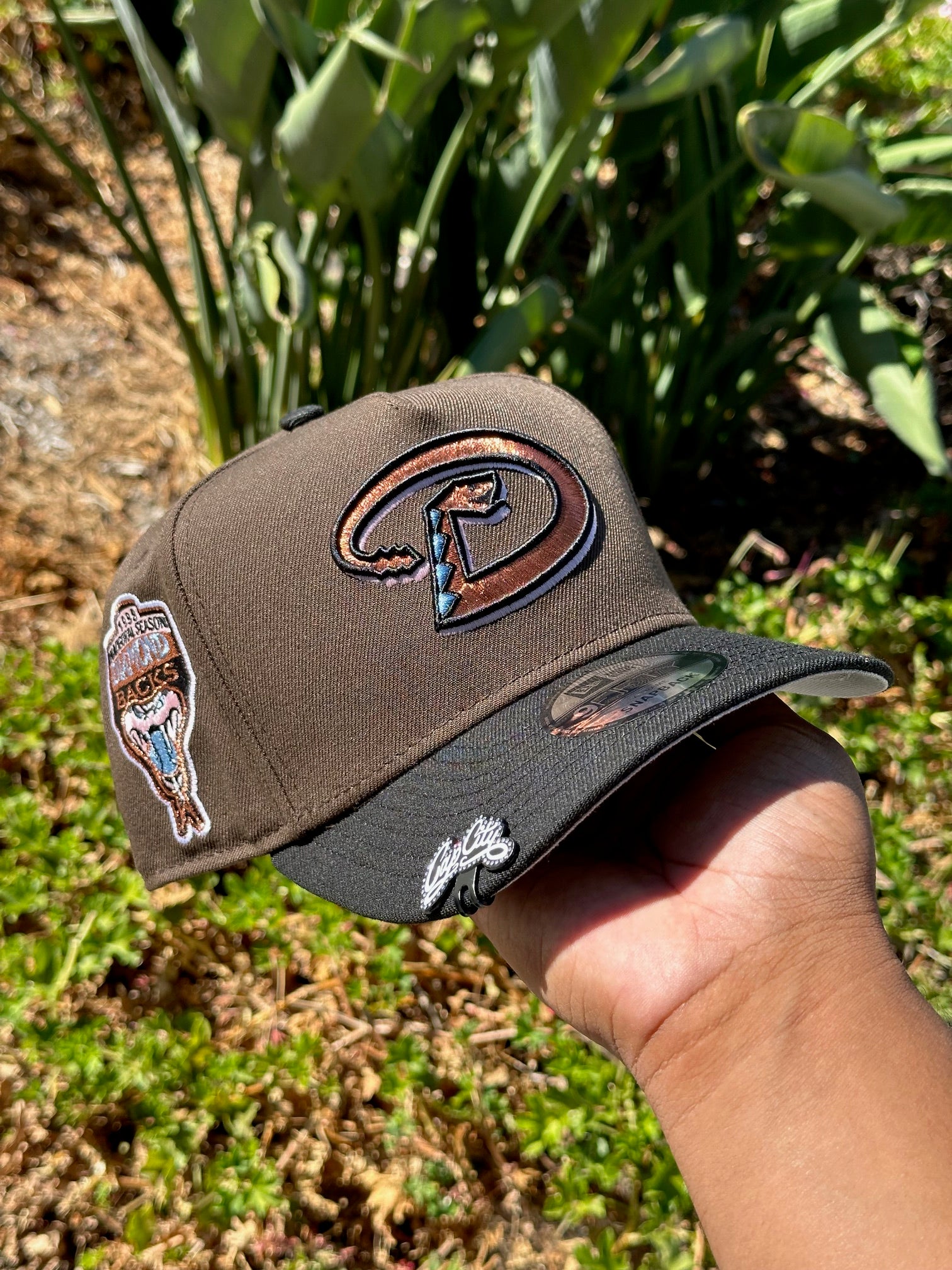 NEW ERA EXCLUSIVE 9FIFTY A-FRAME BROWN/BLACK ARIZONA DIAMONDBACKS SNAPBACK W/ 1998 INAUGURAL SEASON SIDE PATCH