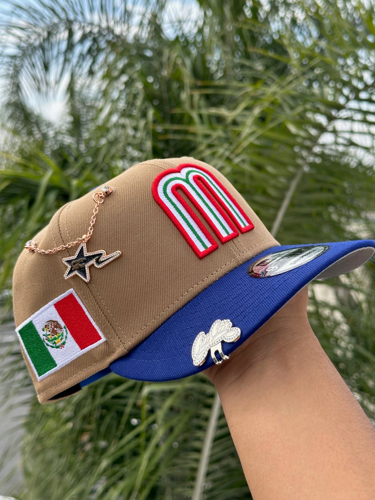 NEW ERA EXCLUSIVE 9FIFTY CAMEL BROWN/BLUE MEXICO SNAPBACK W/ MEXICO FLAG SIDE PATCH