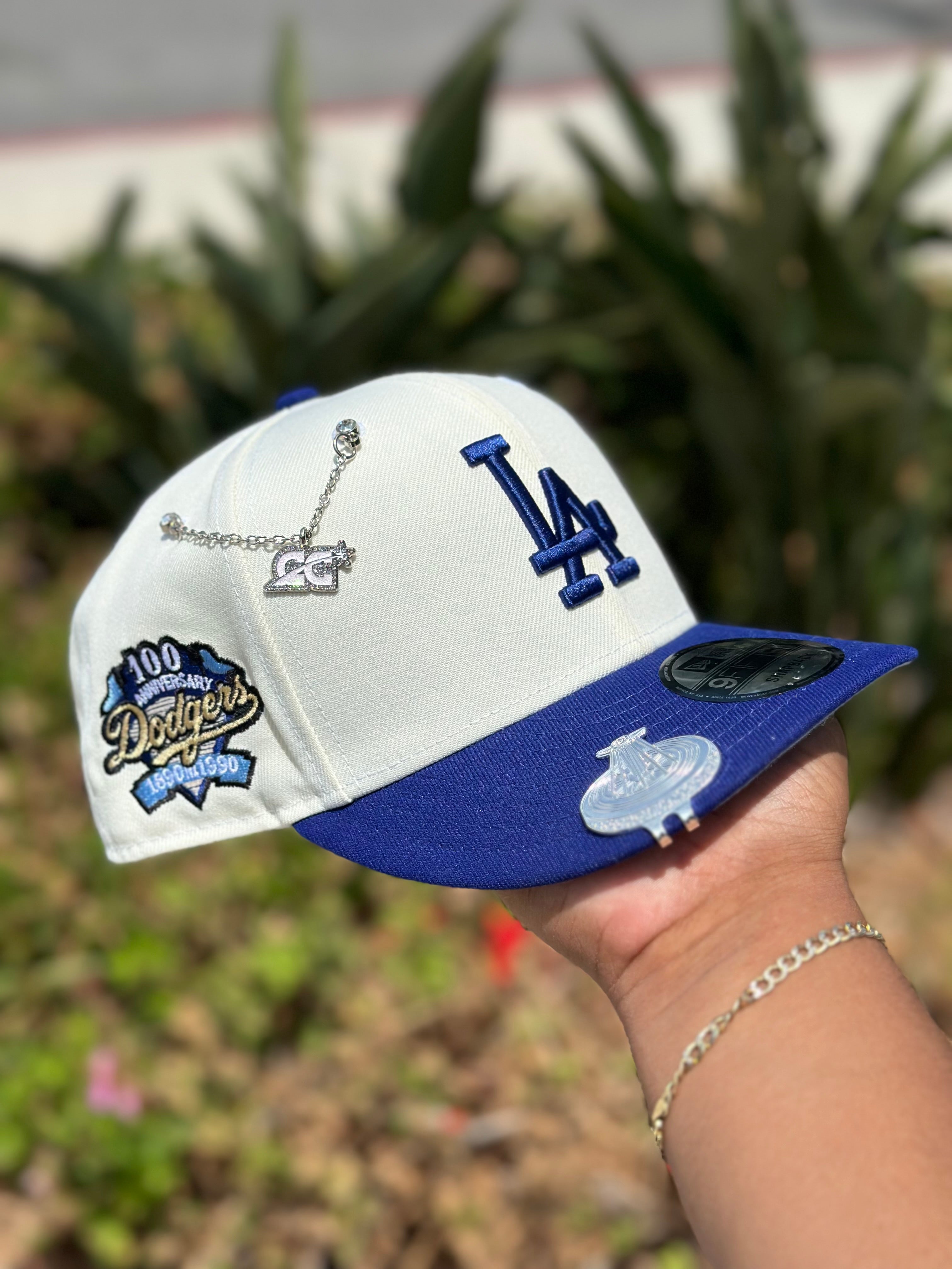 NEW ERA EXCLUSIVE 9FIFTY CHROME WHITE/BLUE LOS ANGELES DODGERS SNAPBACK W/ 100TH ANNIVERSARY SIDE PATCH