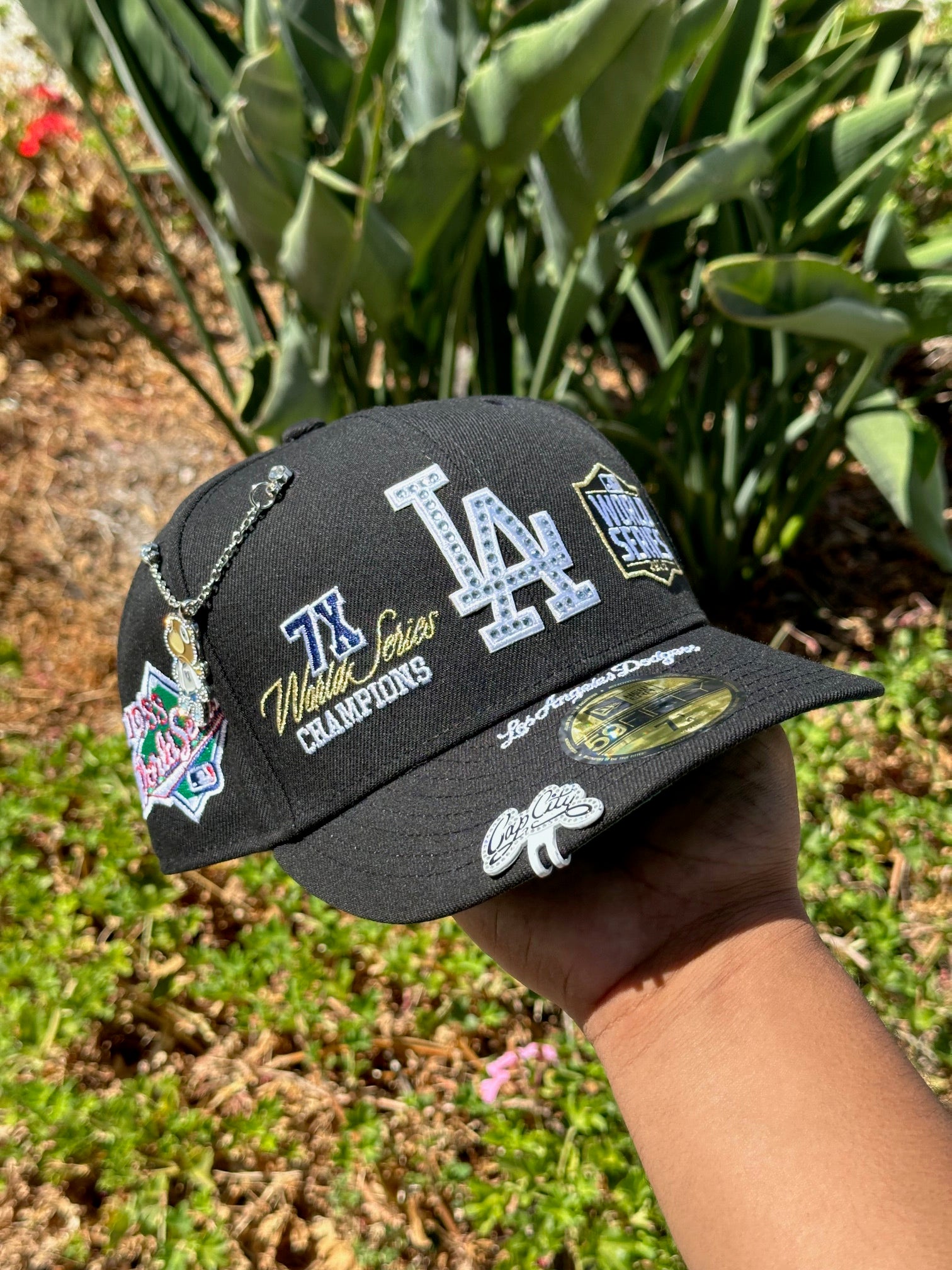 NEW ERA EXCLUSIVE 59FIFTY BLACK LOS ANGELES DODGERS W/ WORLD SERIES EMBROIDERY PATCHES