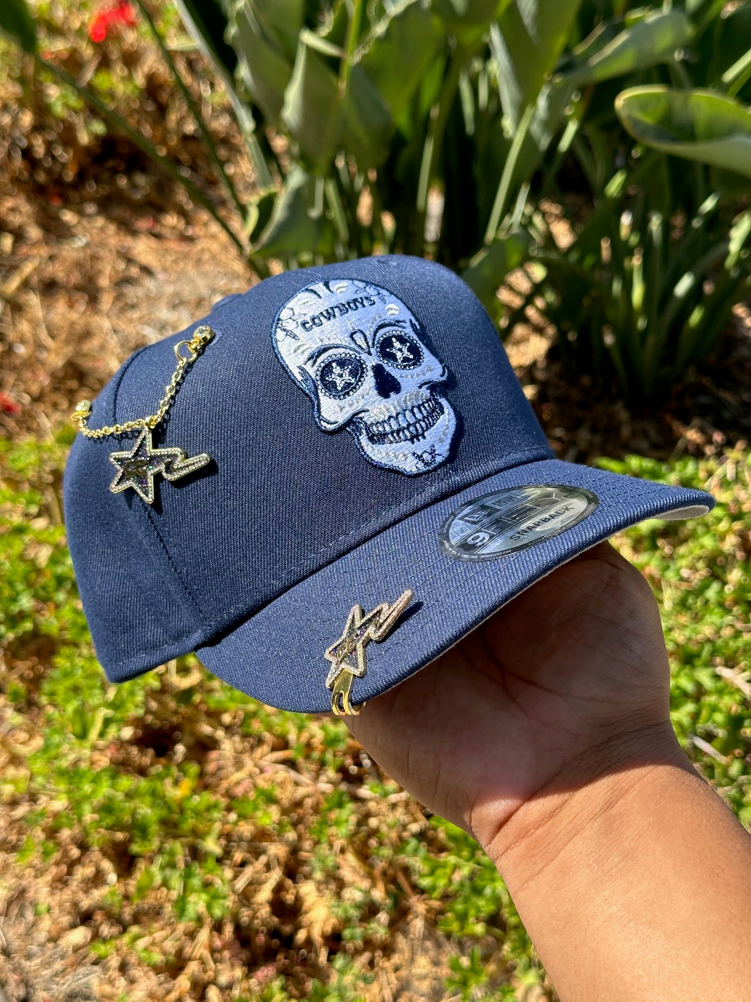 NEW ERA EXCLUSIVE 9FIFTY NAVY DALLAS COWBOYS "CALAVERA" LOGO SNAPBACK