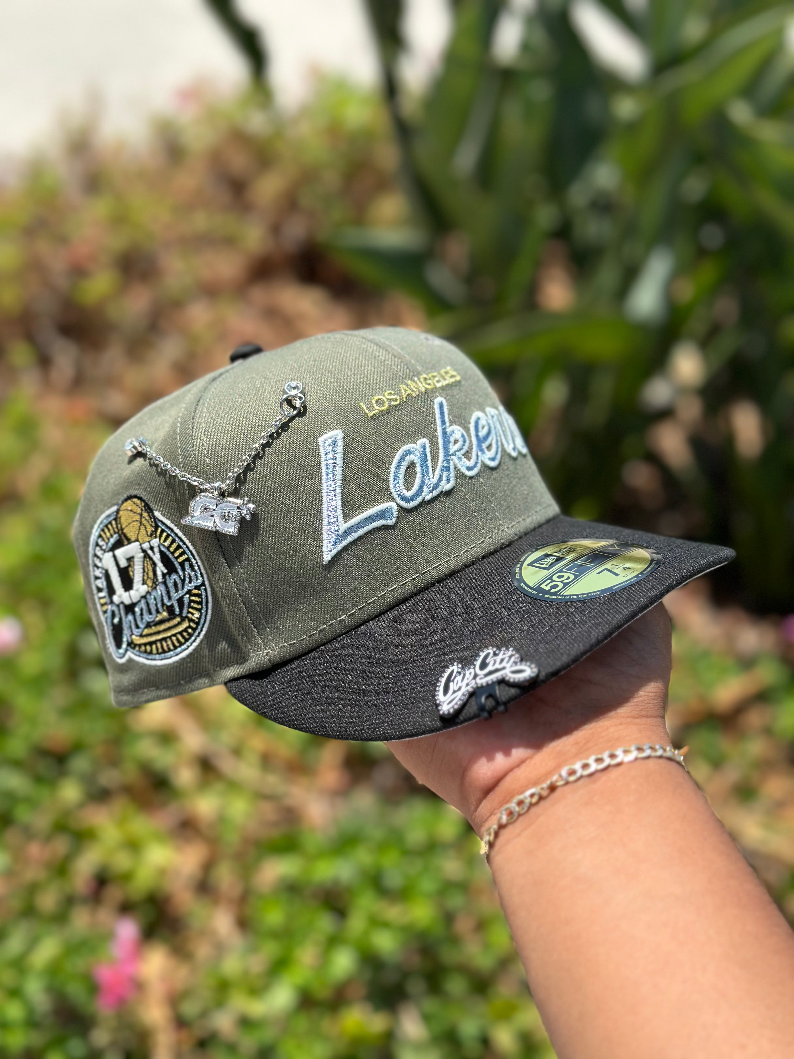 NEW ERA EXCLUSIVE 59FIFTY OLIVE GREEN/BLACK LOS ANGELES LAKERS SCRIPT W/ 17X CHAMPIONS SIDE PATCH