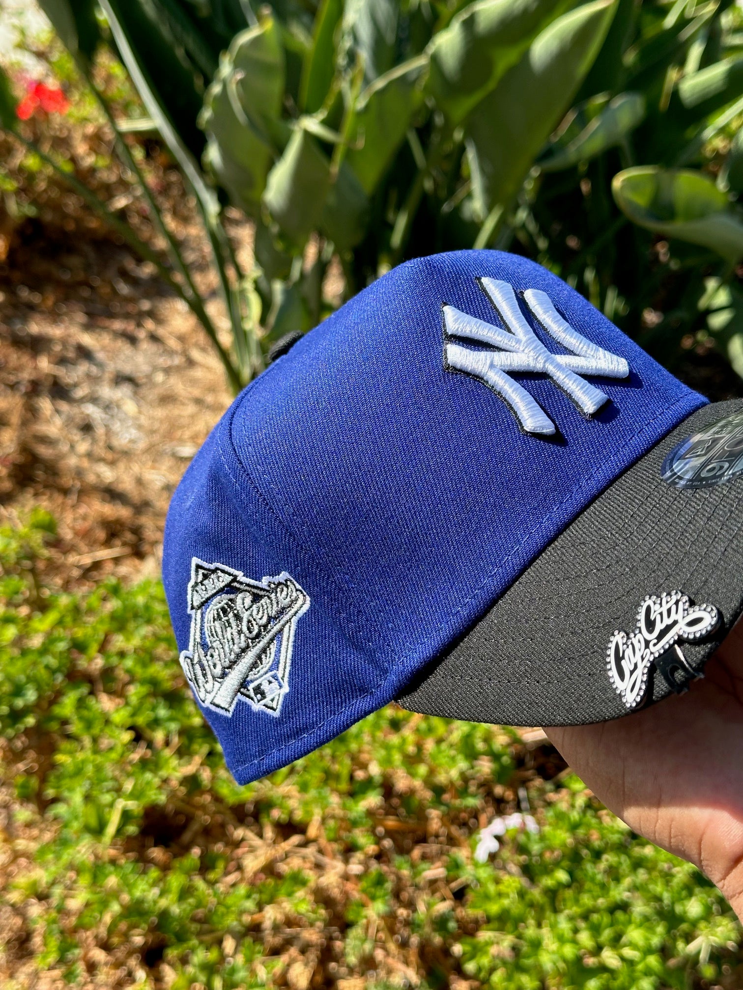 NEW ERA EXCLUSIVE 9FORTY A-FRAME BLUE/BLACK NEW YORK YANKEES W/ 1996 WORLD SERIES SIDE PATCH