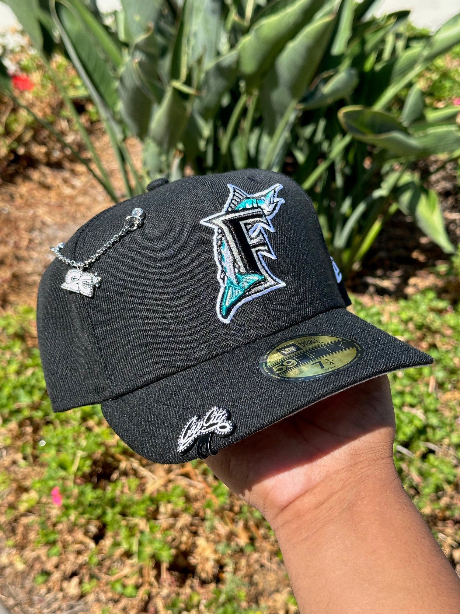 NEW ERA EXCLUSIVE 59FIFTY BLACK FLORIDA MARLINS