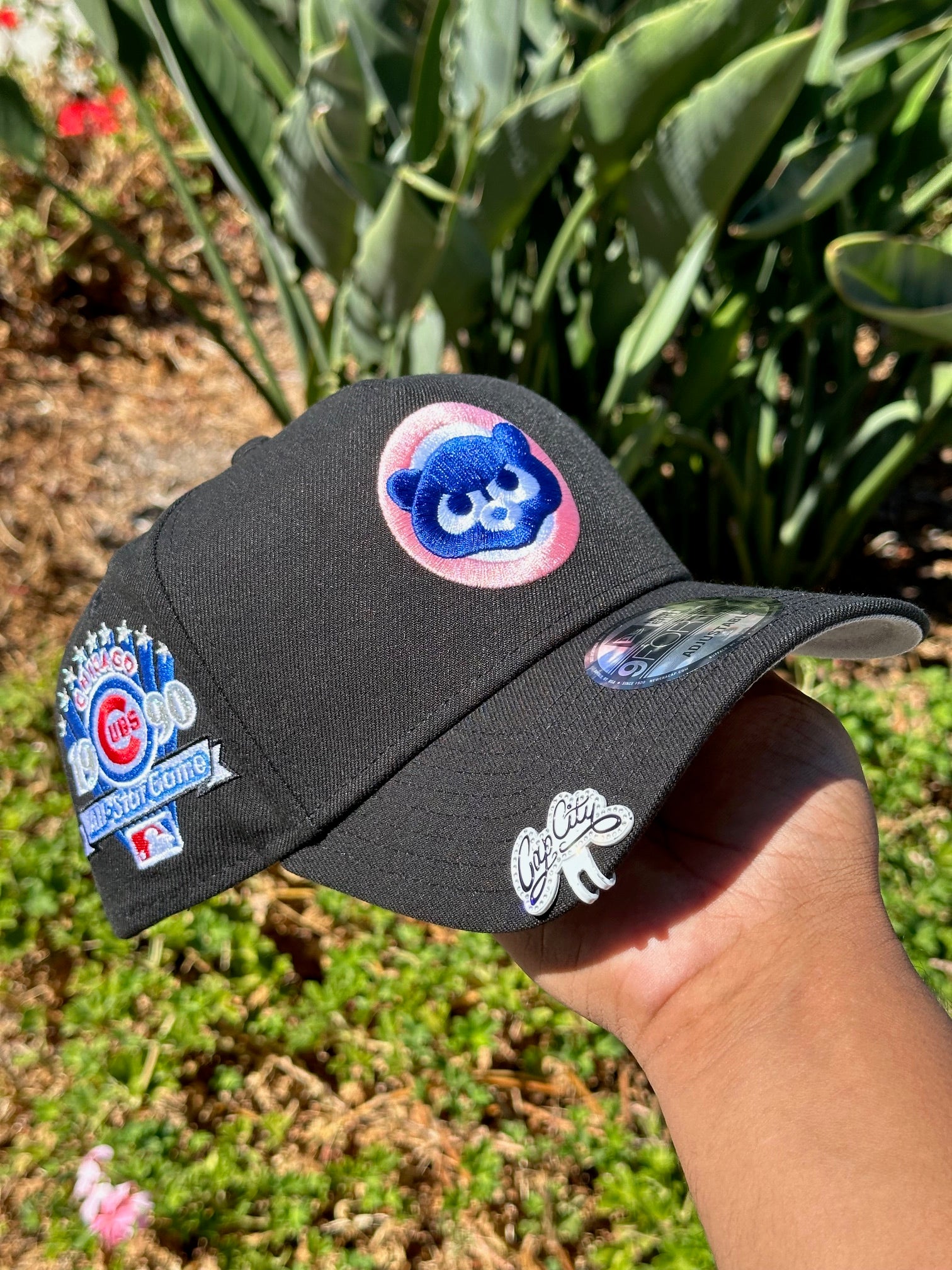 SNAPBACK 9FIFTY FOREST GREEN CHICAGO CUBS EXCLUSIVO DE NEW ERA CON PARCHE DEL JUEGO ALL STAR DE 1990 