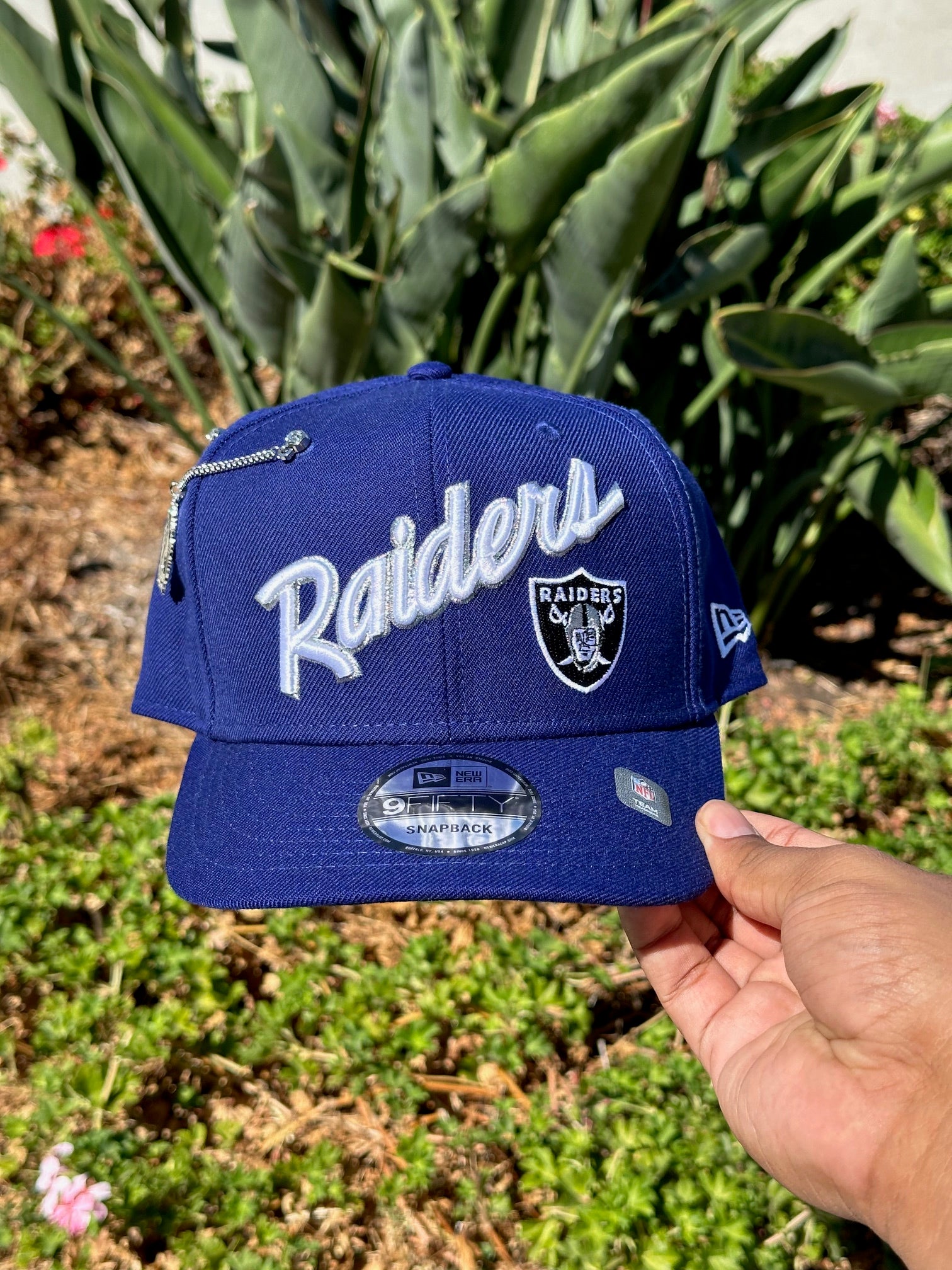 NEW ERA EXCLUSIVE 9FIFTY BLUE LAS VEGAS RAIDERS SCRIPT SNAPBACK