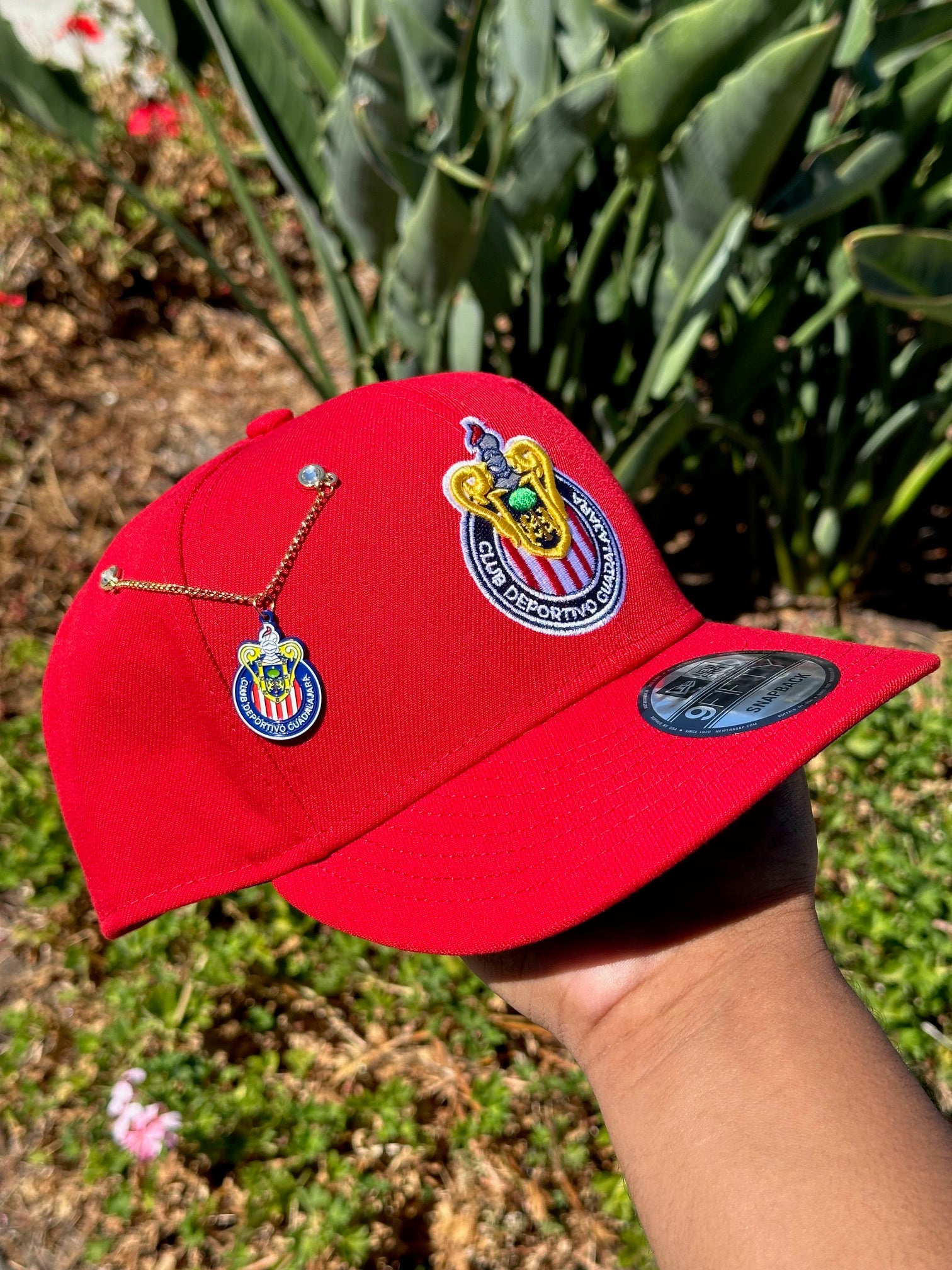 NEW ERA EXCLUSIVE 9FIFTY RED "CHIVAS DE GUADALAJARA" SNAPBACK