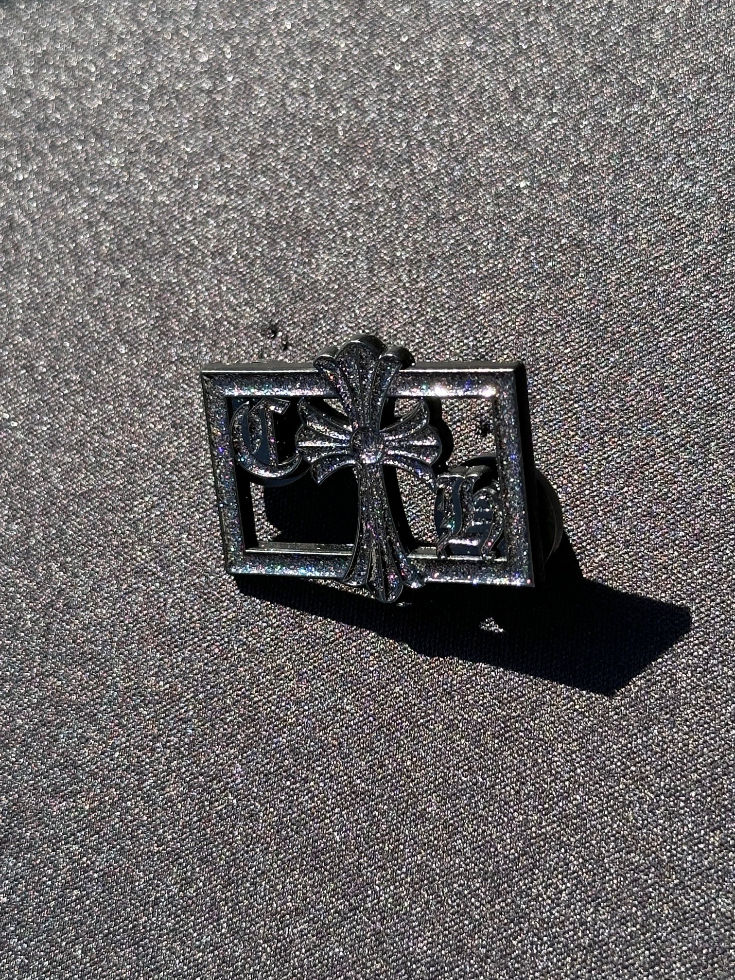 *NEW EXCLUSIVE METALLIC BLACK "CRUCIFIX" MLB BATTERMAN PIN VERY LIMITED