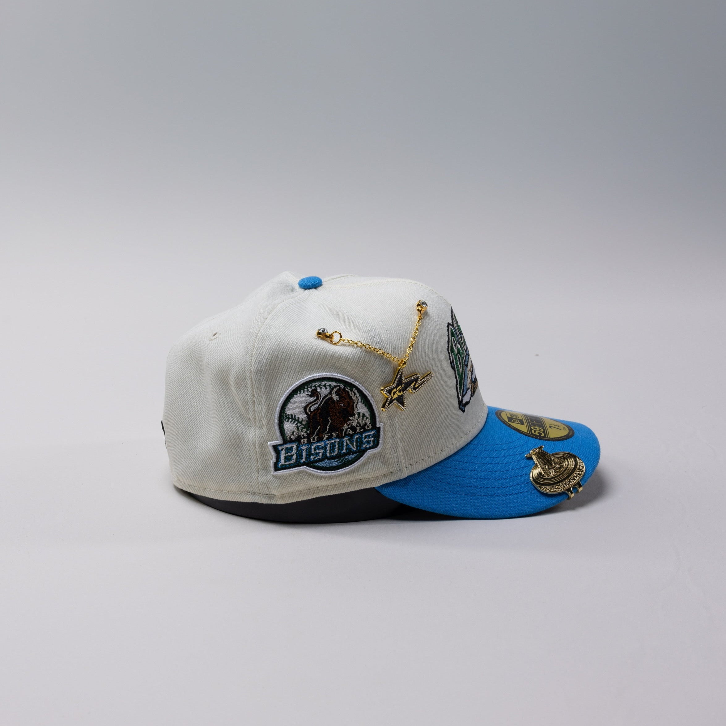 NEW ERA EXCLUSIVE 59FIFTY CHROME/ ICY BLUE BUFFALO BISONS W/ "BISONS" SIDE PATCH