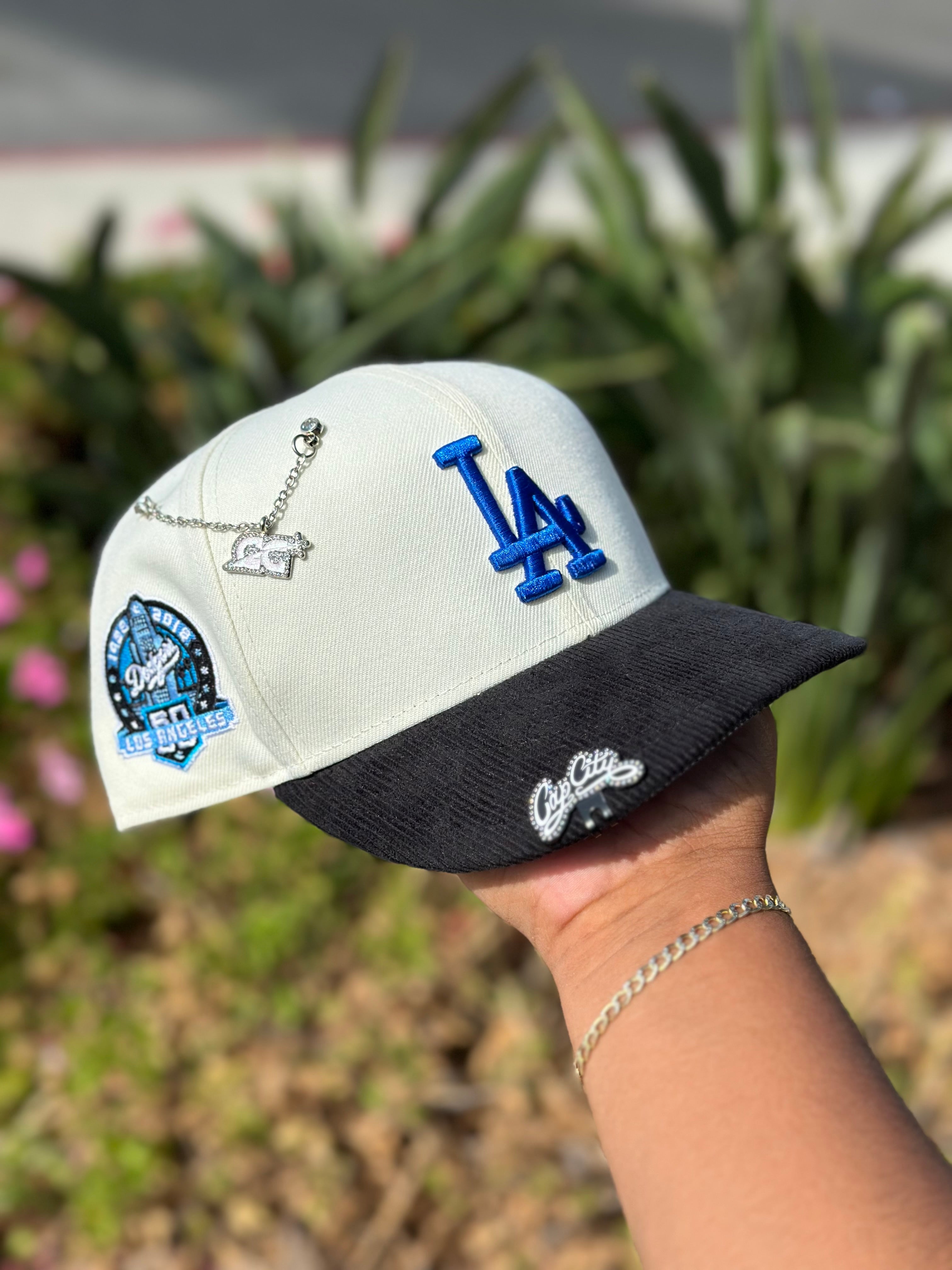 NEW ERA EXCLUSIVE 9FIFTY CHROME WHITE/CORDROY LOS ANGELES DODGERS SNAPBACK W/ 60TH ANNIVERSARY SIDE PATCH