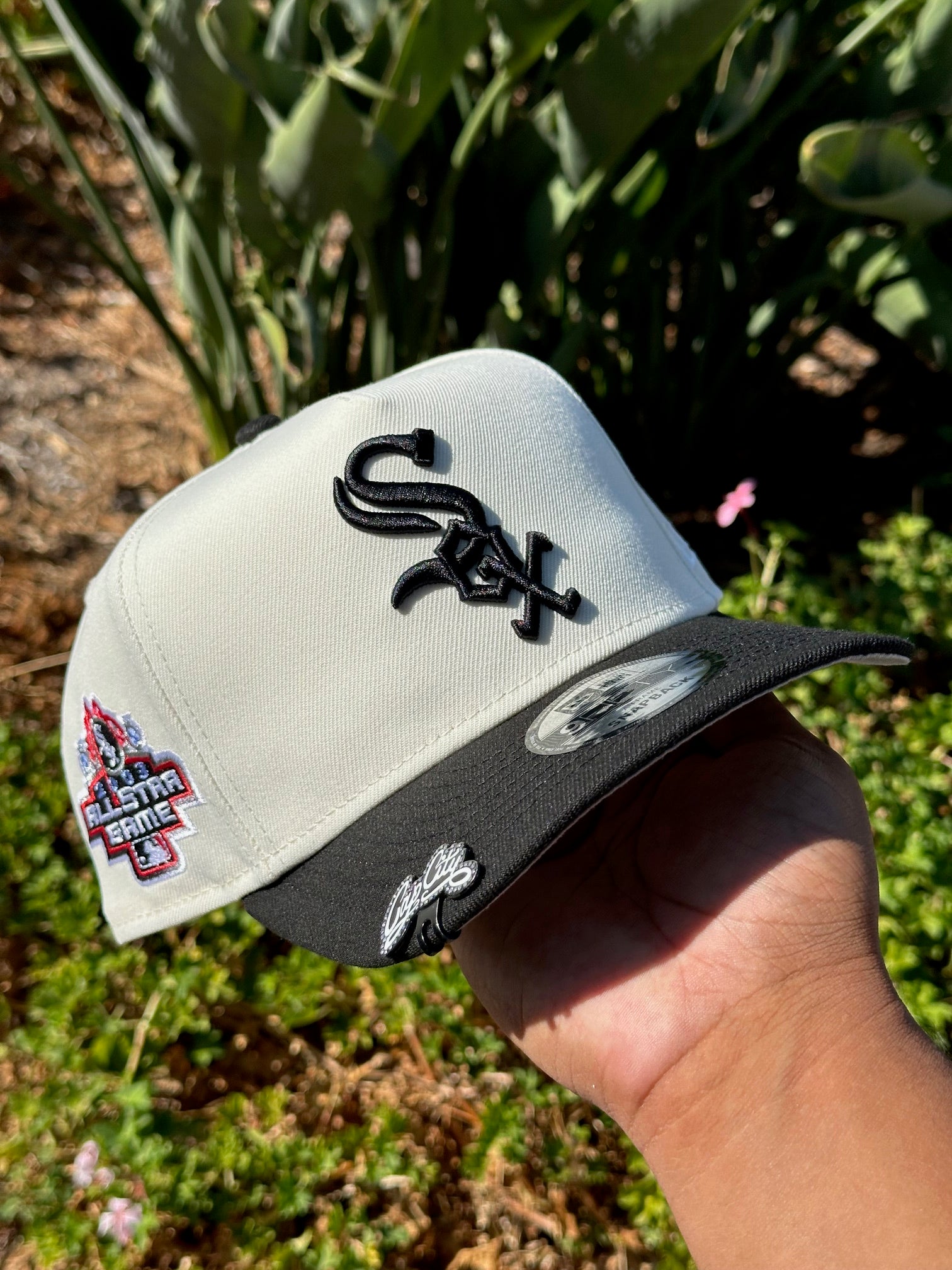 NEW ERA EXCLUSIVE 9FIFTY A-FRAME CHROME WHITE/BLACK CHICAGO WHITE SOX W/ 2003 ALL STAR GAME SIDE PATCH