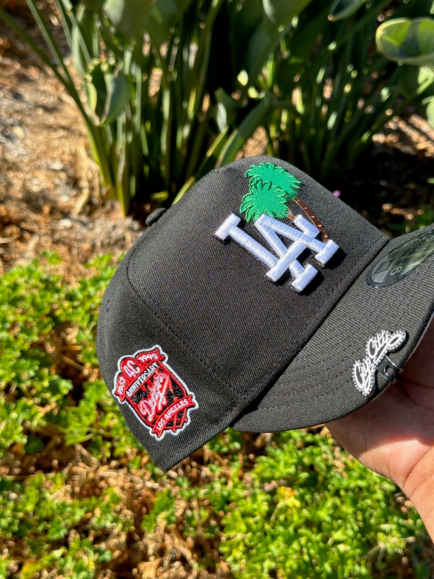 NEW ERA EXCLUSIVE 9FIFTY A-FRAME BLACK LOS ANGELES DODGERS SNAPBACK W/ PALM TREE + 40TH ANNIVERSARY SIDE PATCH